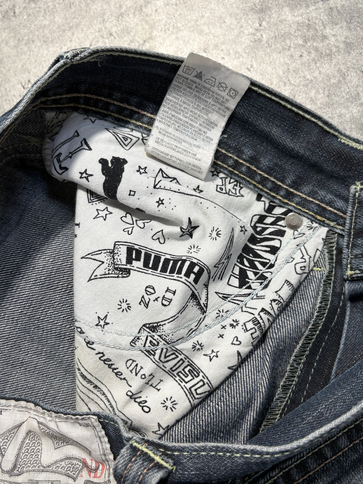 2000s *RARE* Evisu X Puma Y2K Jeans