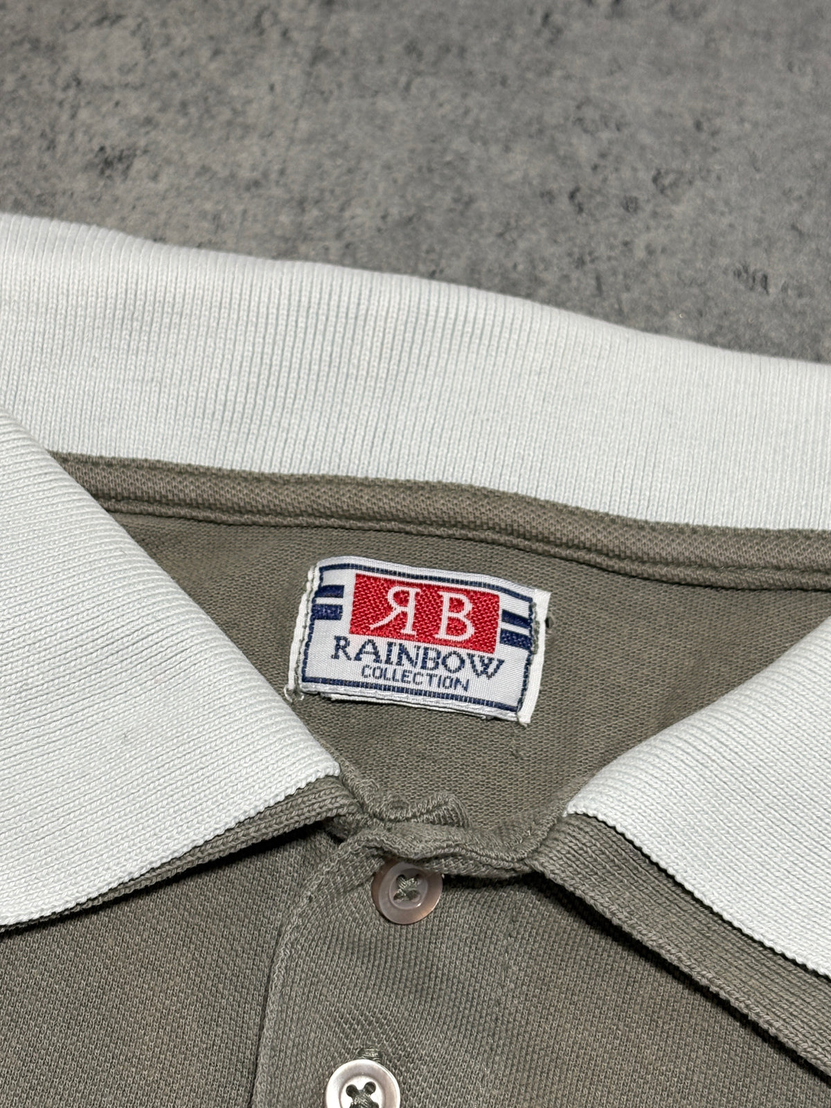 2000s Polo Y2K Khaki Printed T-shirt