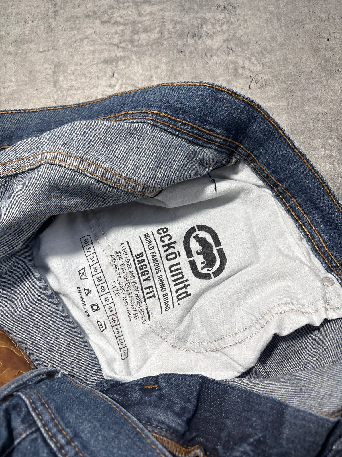 2000s Ecko Unltd. MEGA BAGGY Jeans