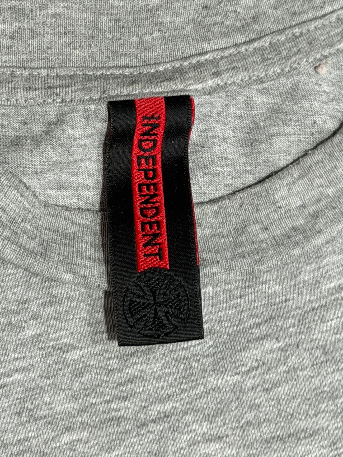 2000s Independet T-shirt Skate