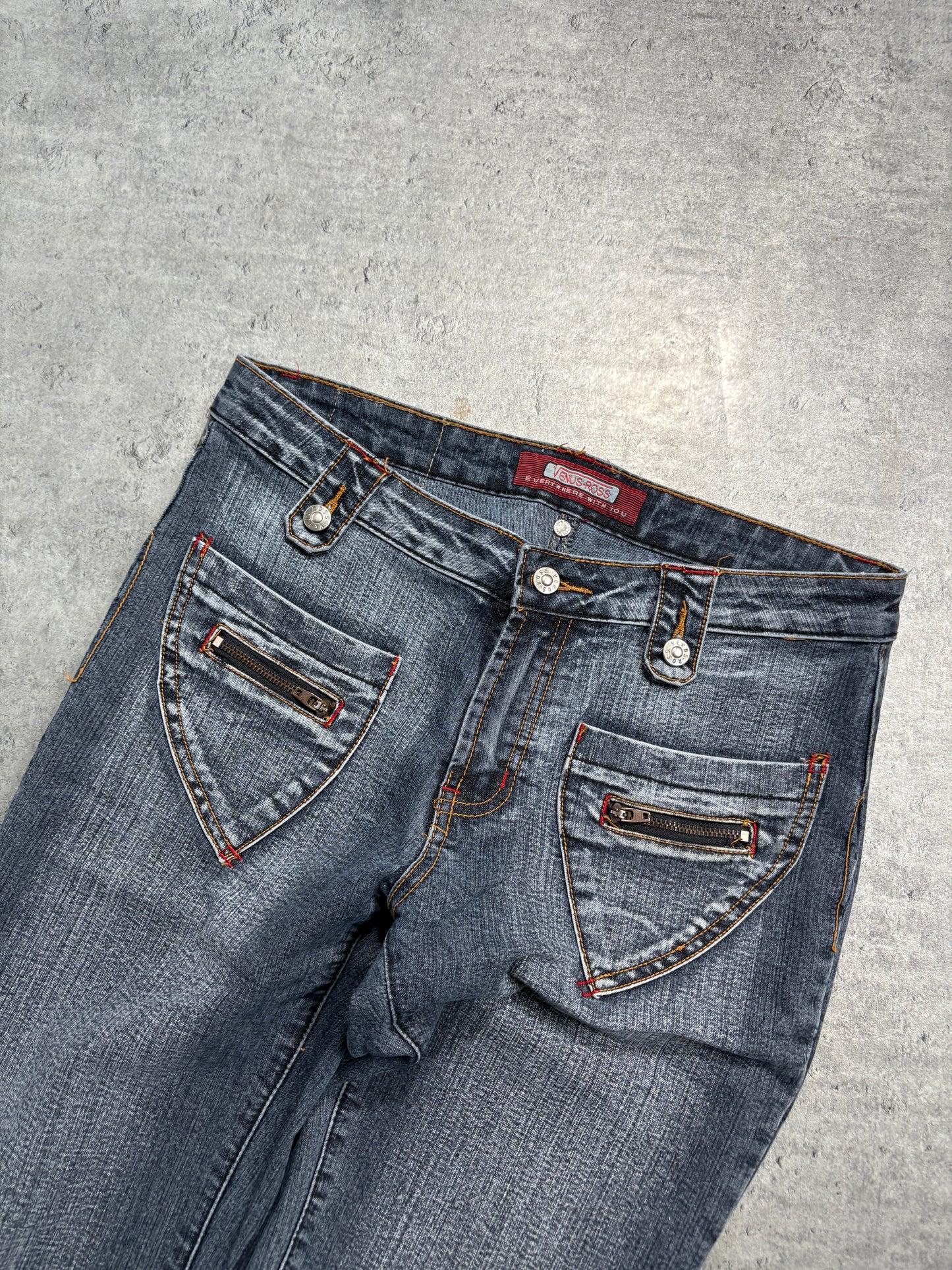 2000s Flare jeans washed
