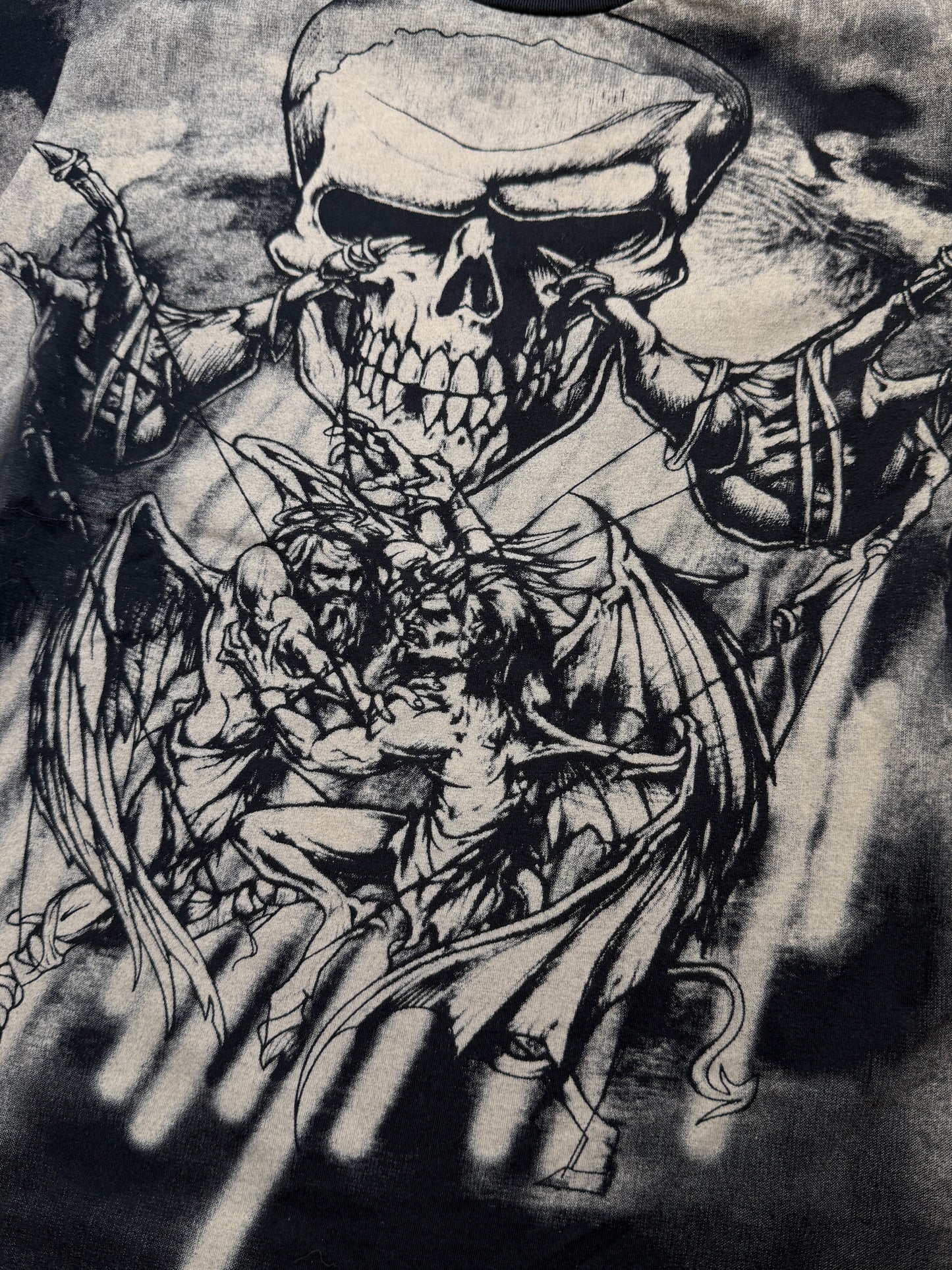 2000s Affliction skull cementery t-shirt