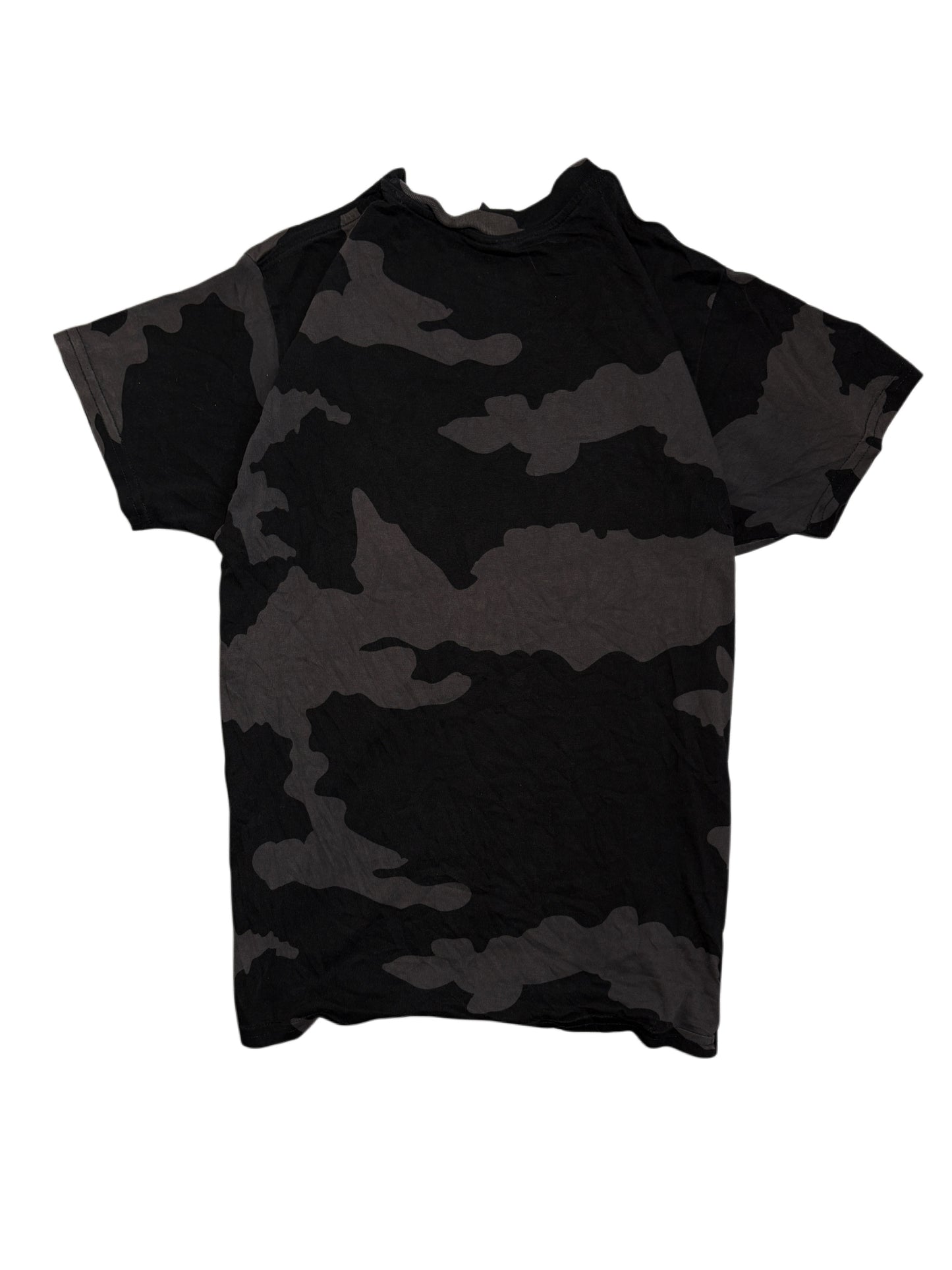 2000s Defend Paris Camo T-shirt