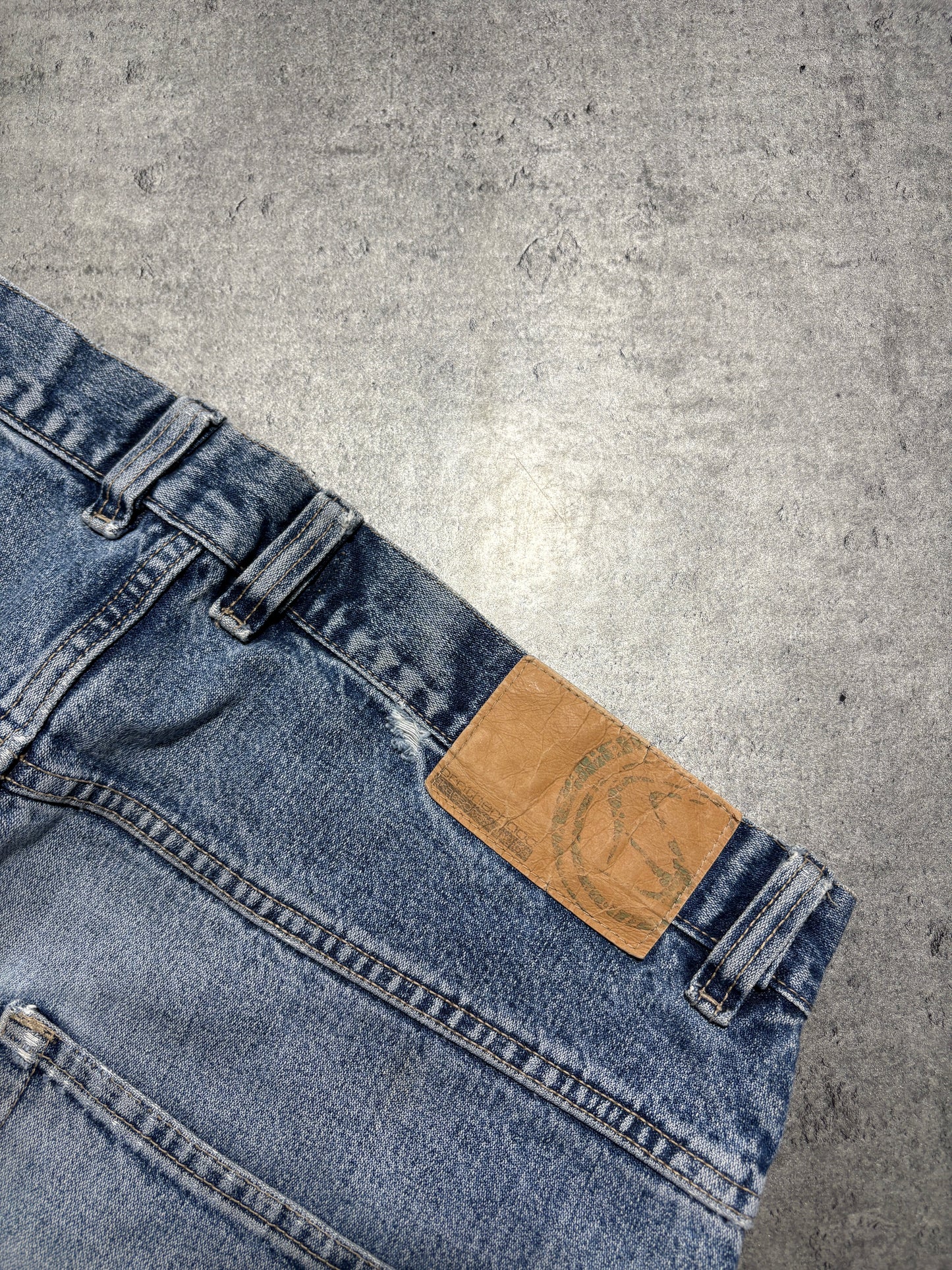 2000s brotherhood skateboarding Jorts
