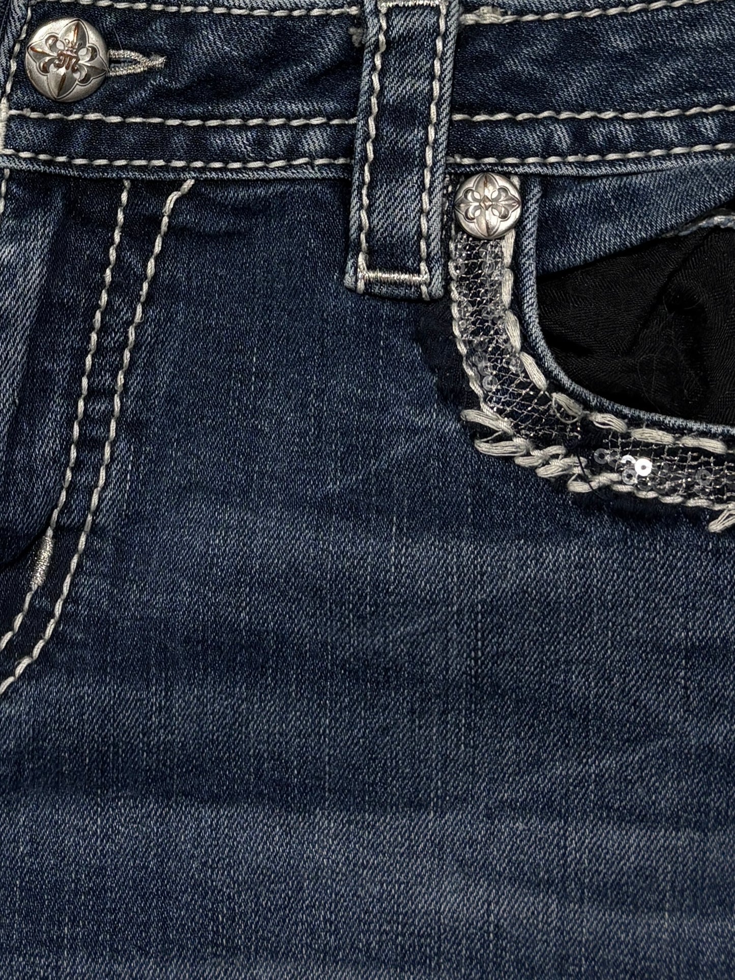 2000s Miss me jeans flared bootcut