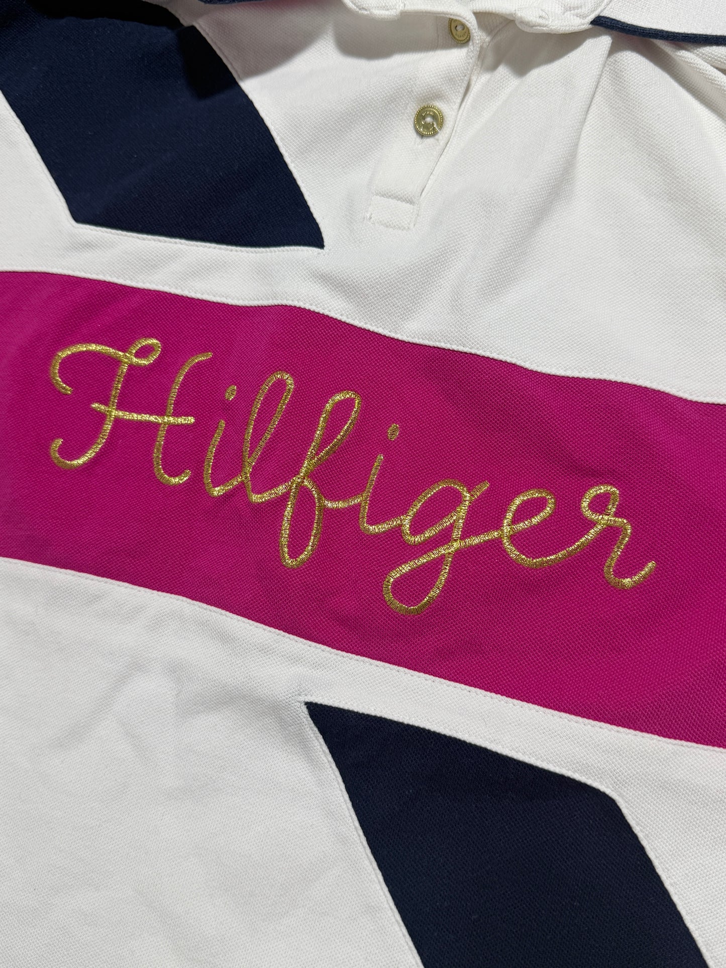 2000s Tommy Hilfiger cute polo