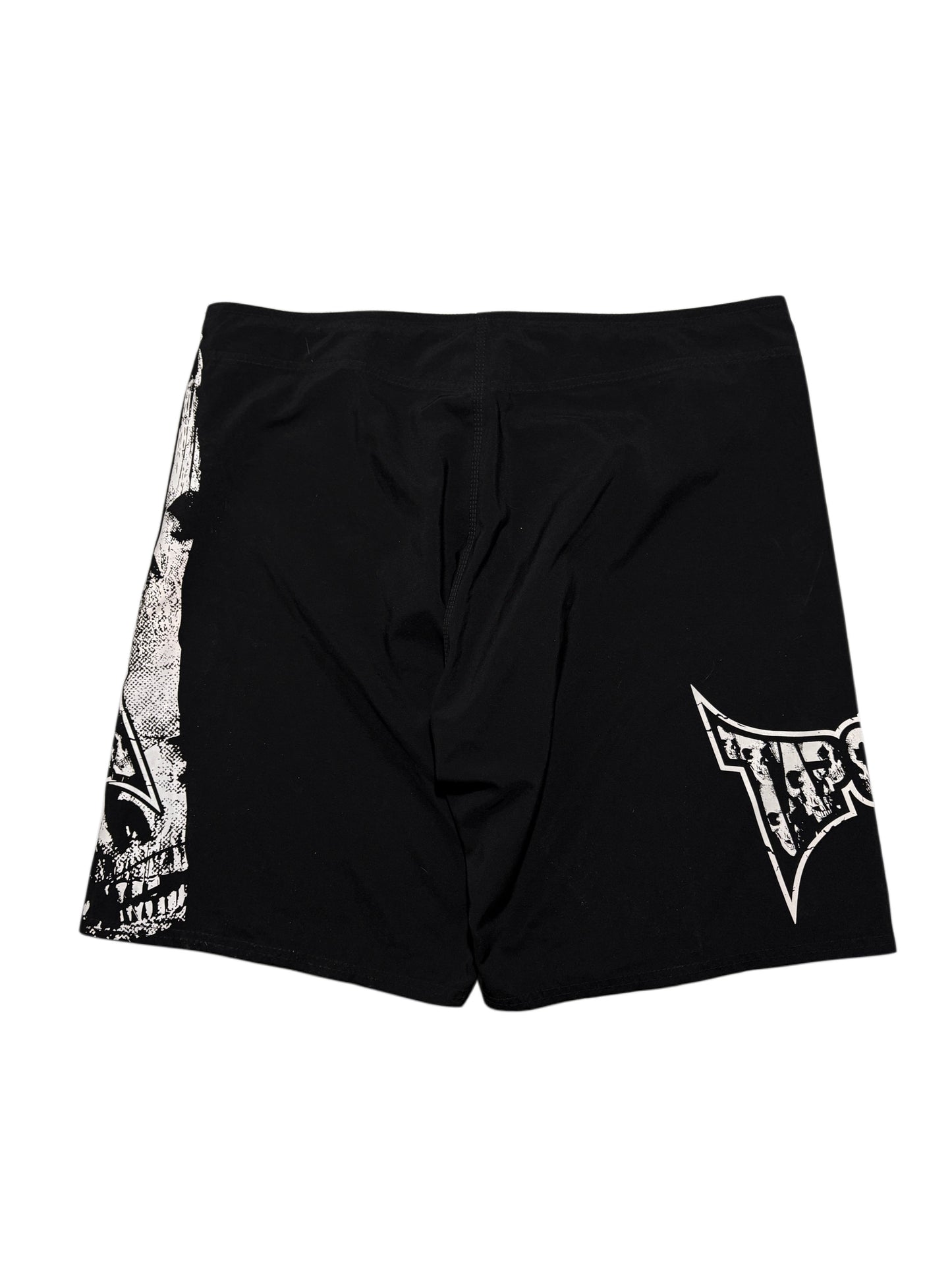 2000s Tapout Skull grafitti shorts