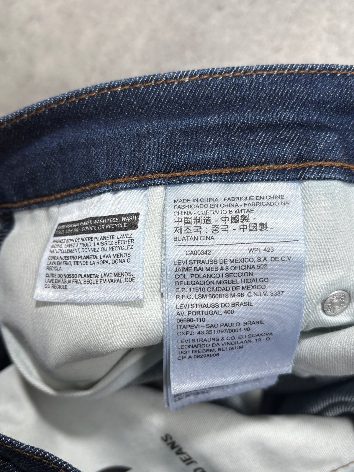 2000s *RARE* LEVI’S ENGINEERED Jeans