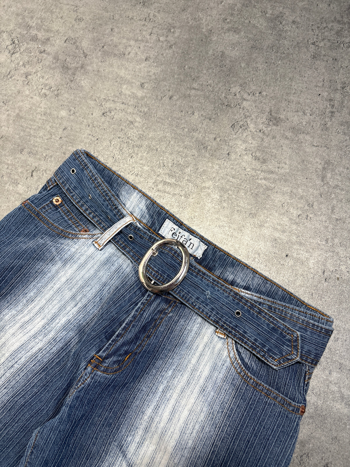 2000s Y2K Belt Flared Jeans bootcut Washed