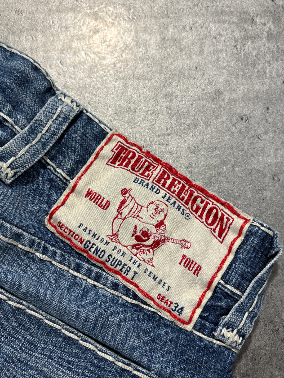 2000s True Religion Jeans Y2K