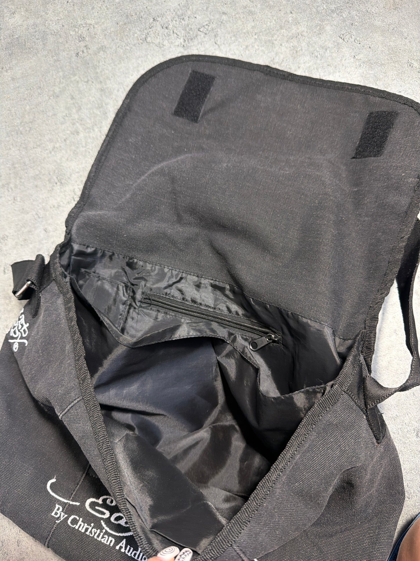 2000s Ed Hardy Skull Bag