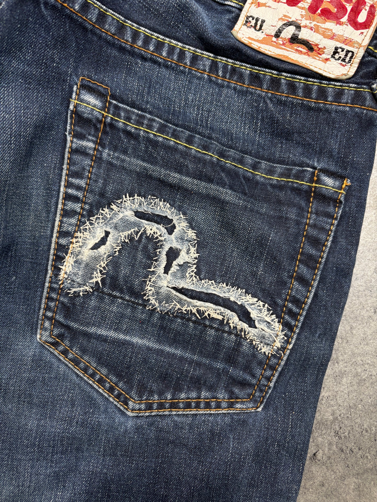 2000s Evisu Jorts