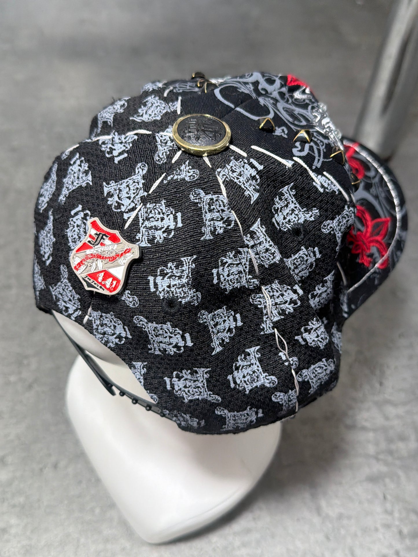 2000s Trucker Cap Red monkey black