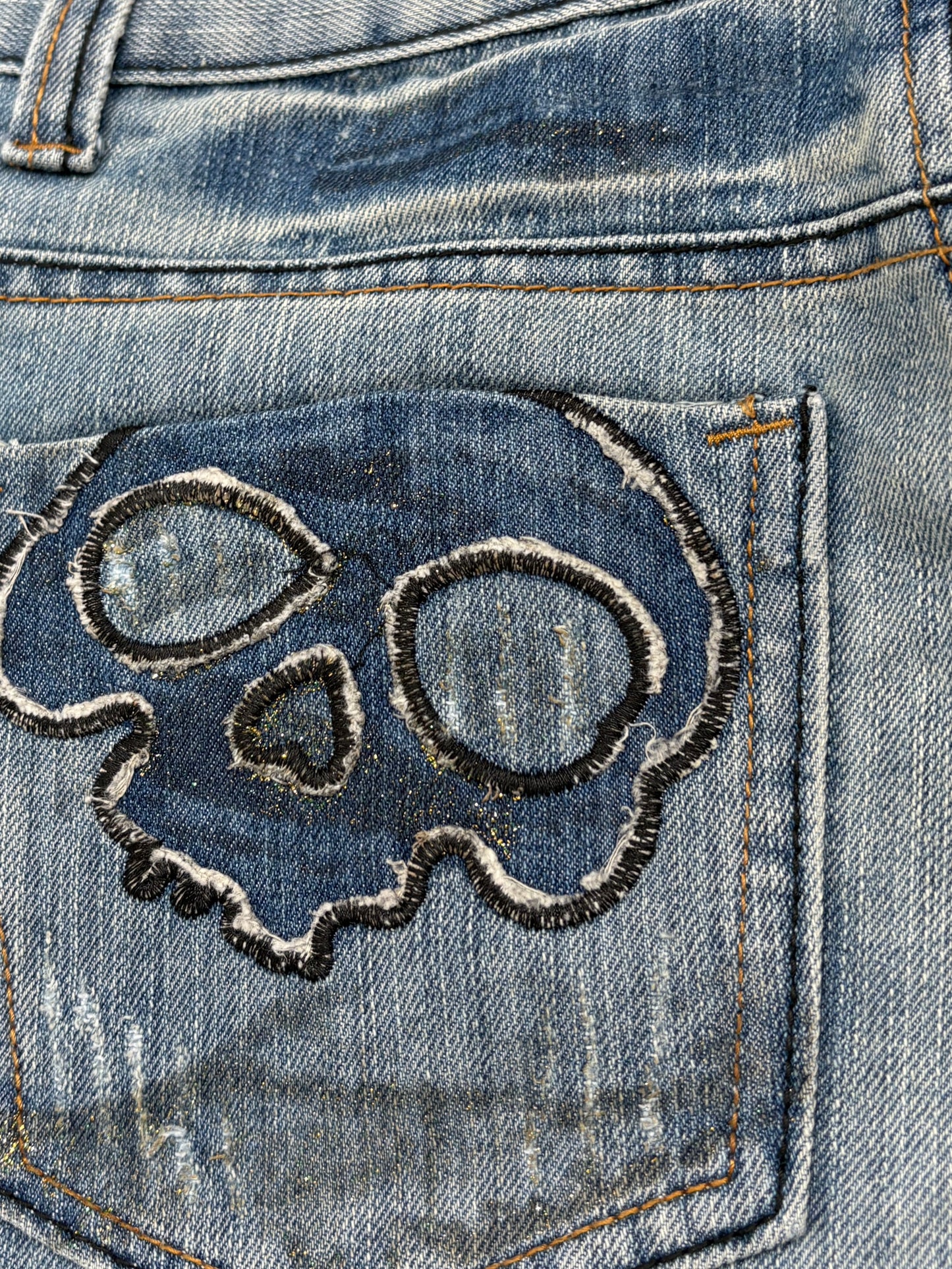 2000s Skull straight washed jeans