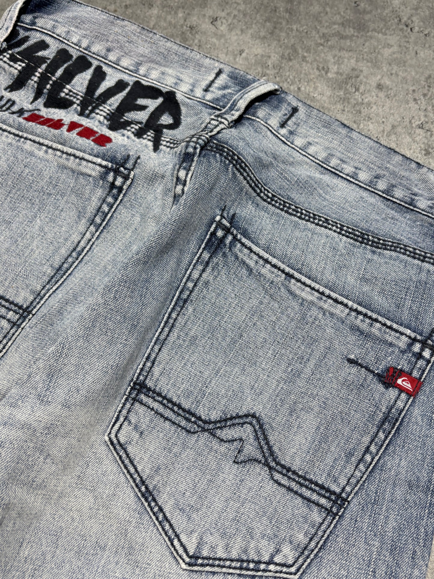 2000s Quiksilver Jorts