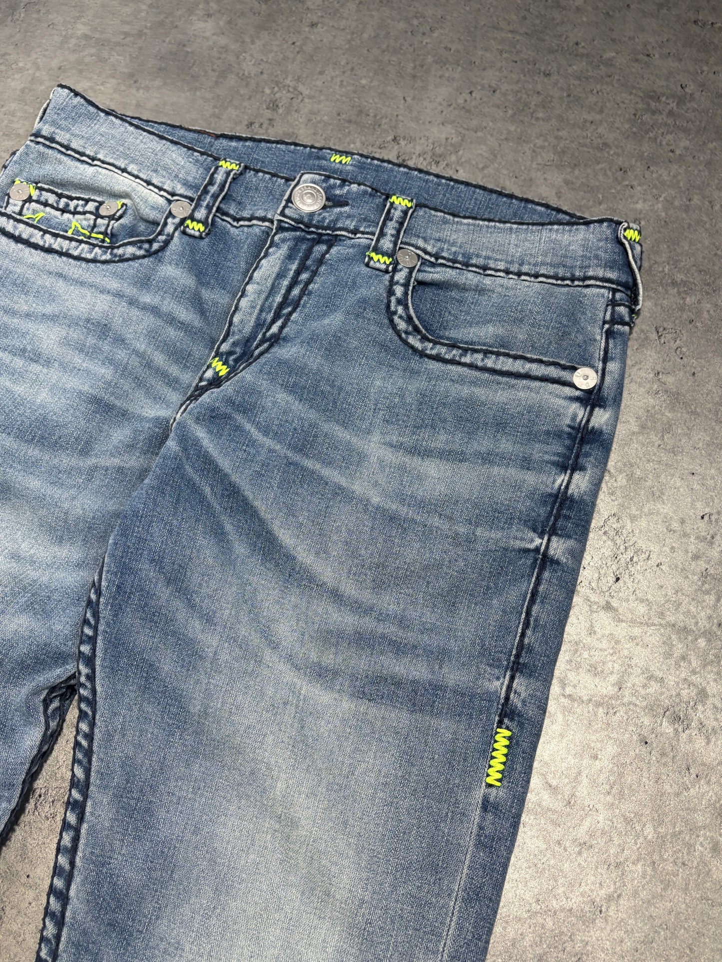 2000s True Religion Rocco relaxed skinny jeans