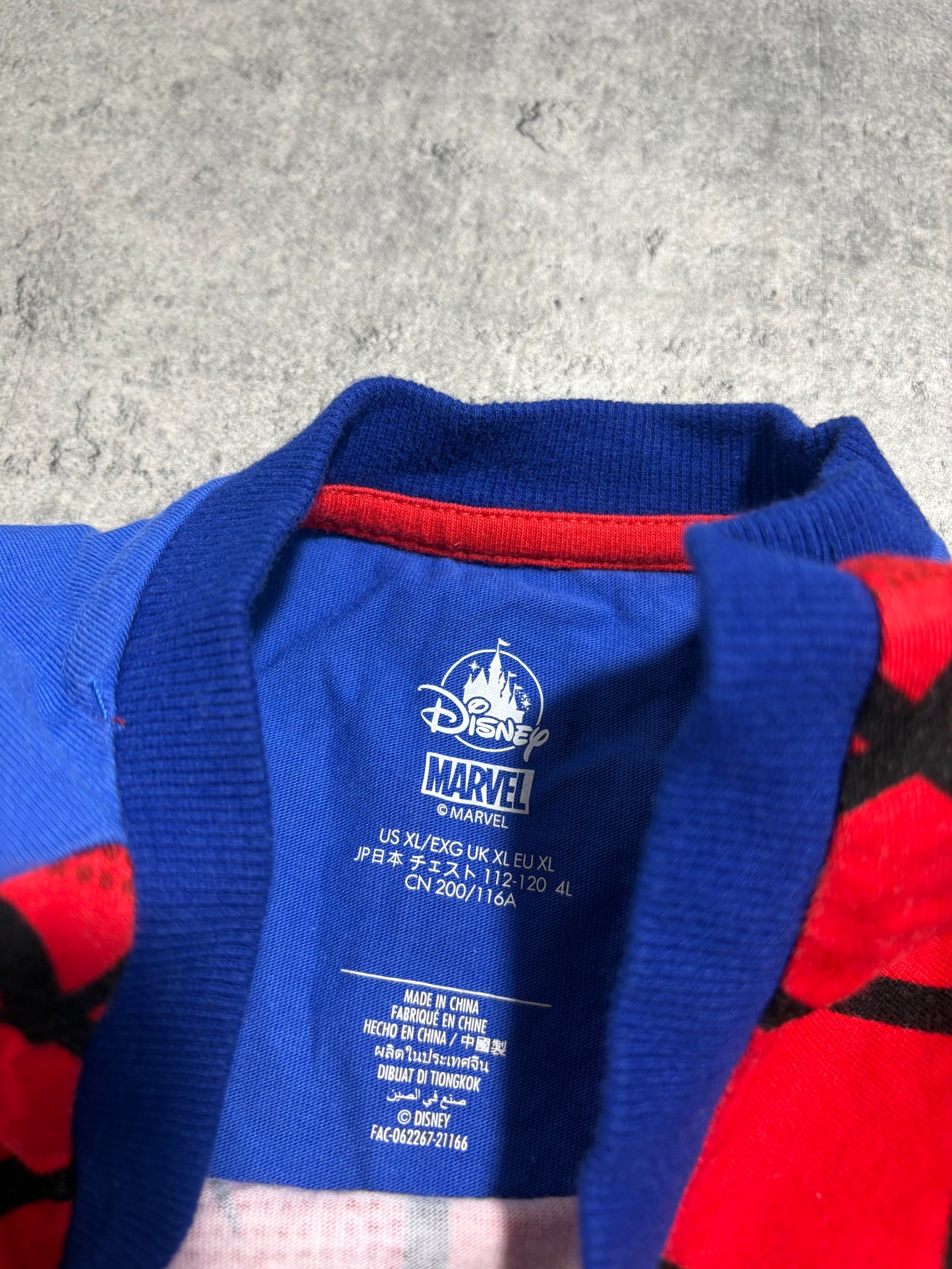 Spiderman Disney x Marvel Longsleeve Orginal *RARE*