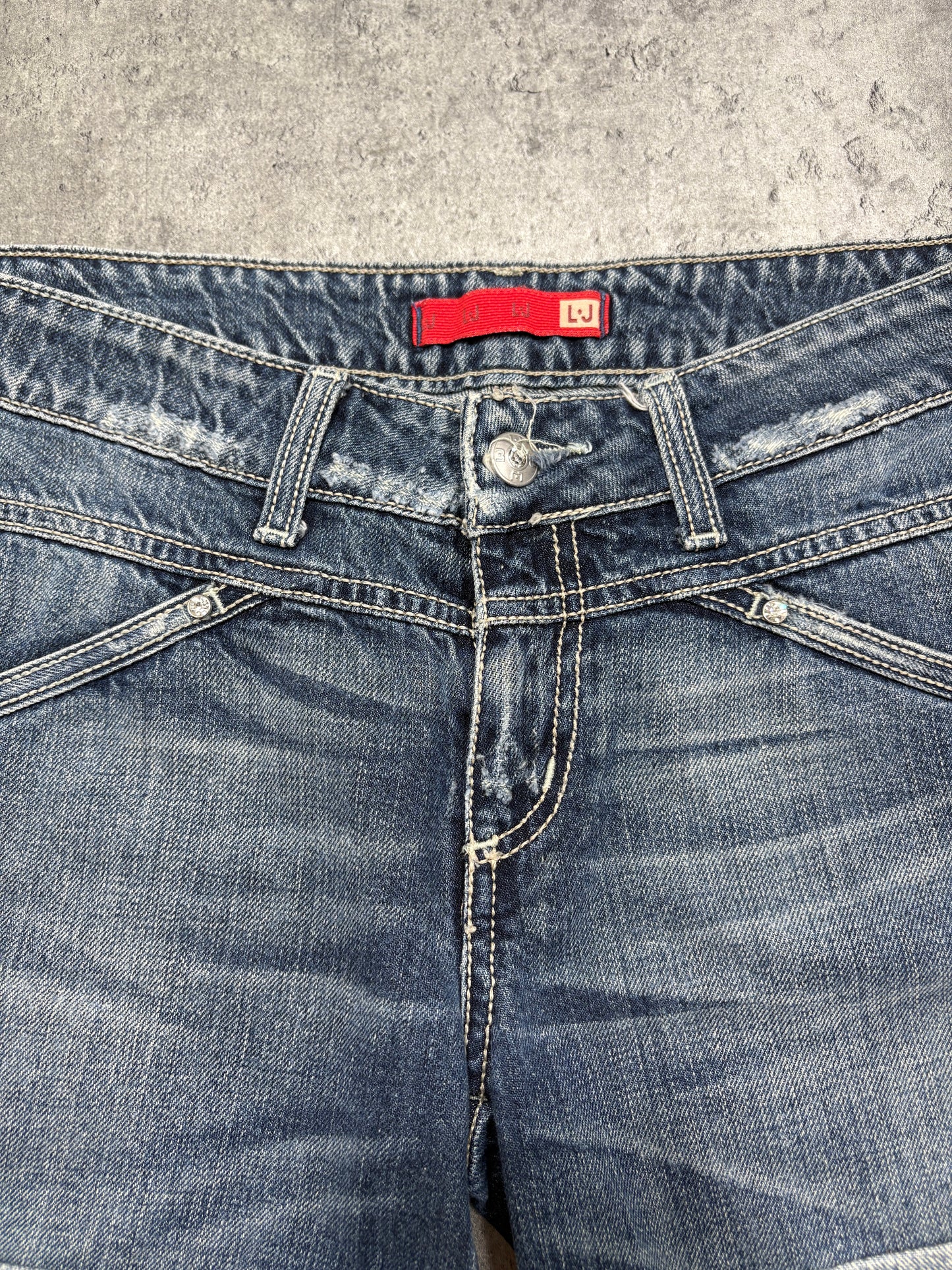 2000s Y2k Dark Denim shorts