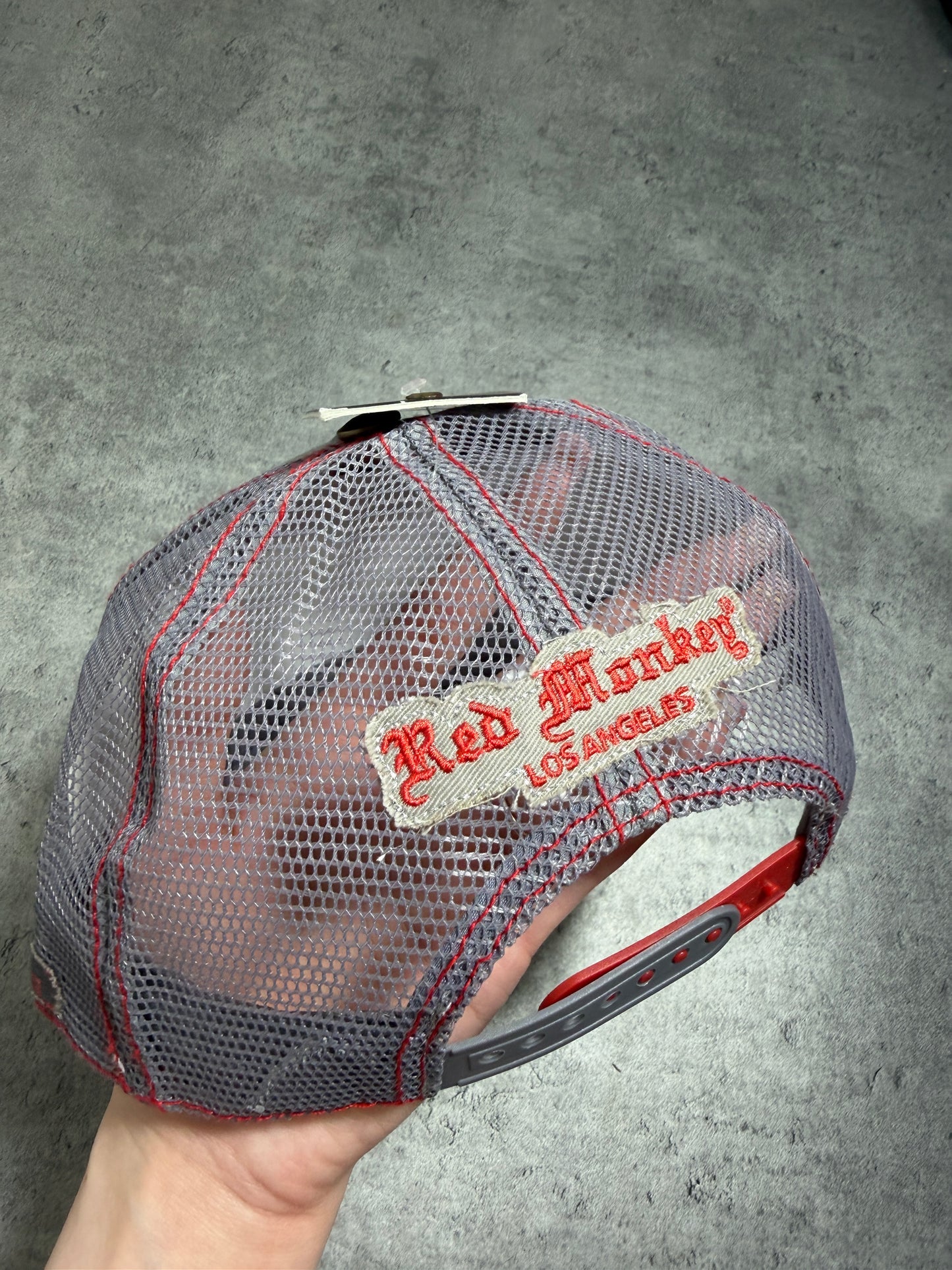 2000s Trucker Cap Red monkey