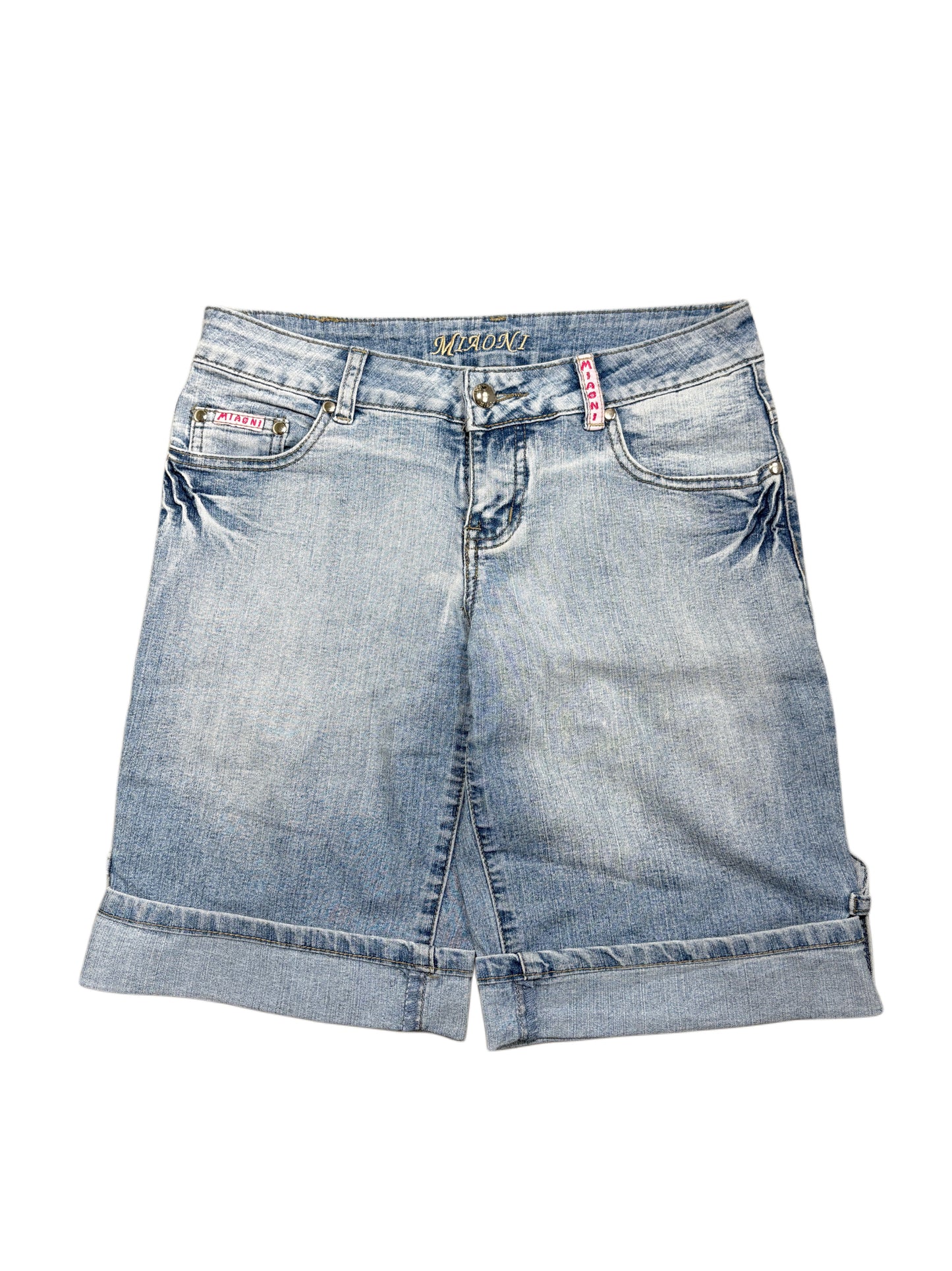 2000s Tribal women jorts