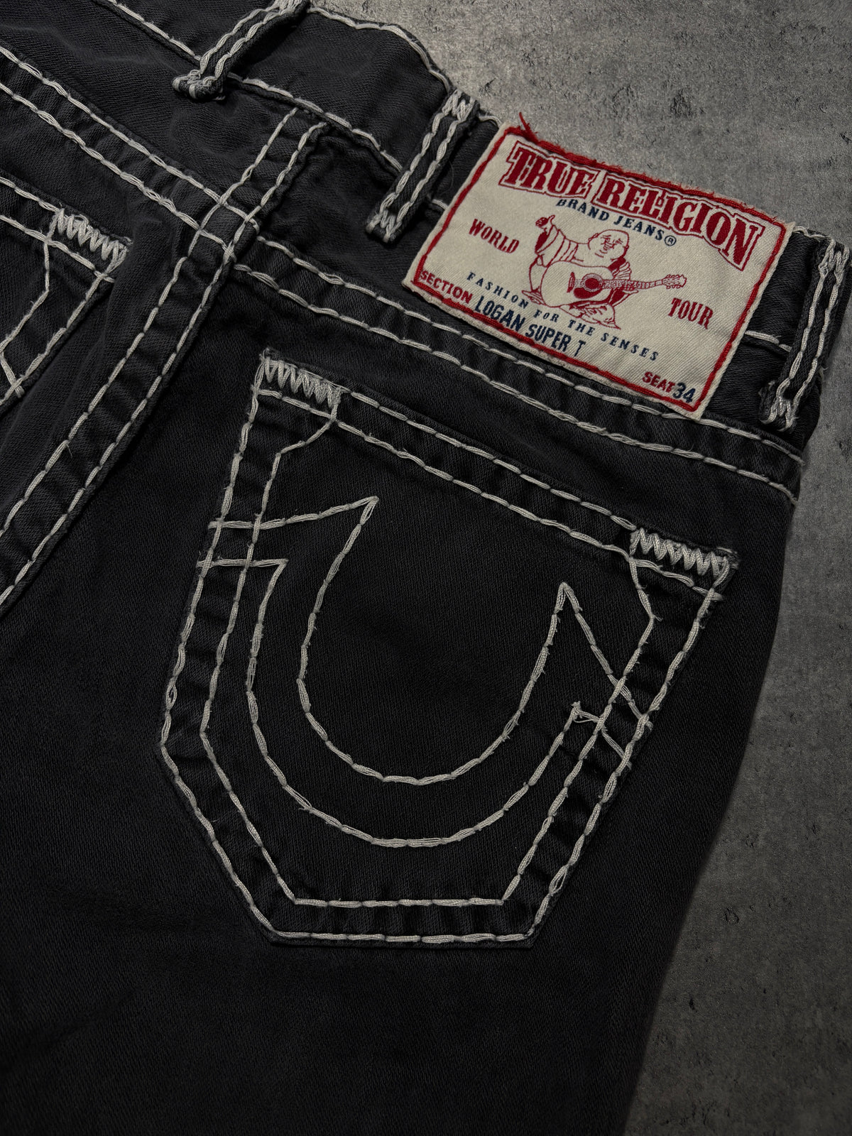 2000s *RARE* True Religion Black Y2K Jeans