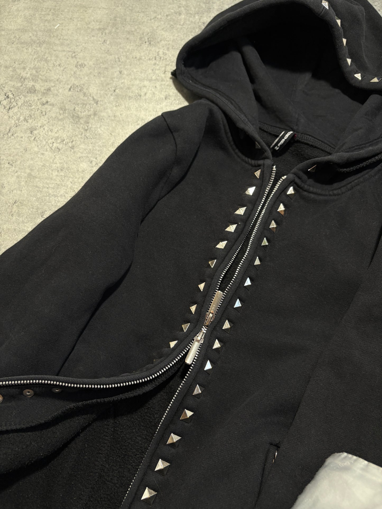2000s Fishbone Alternative Studed Zip Up
