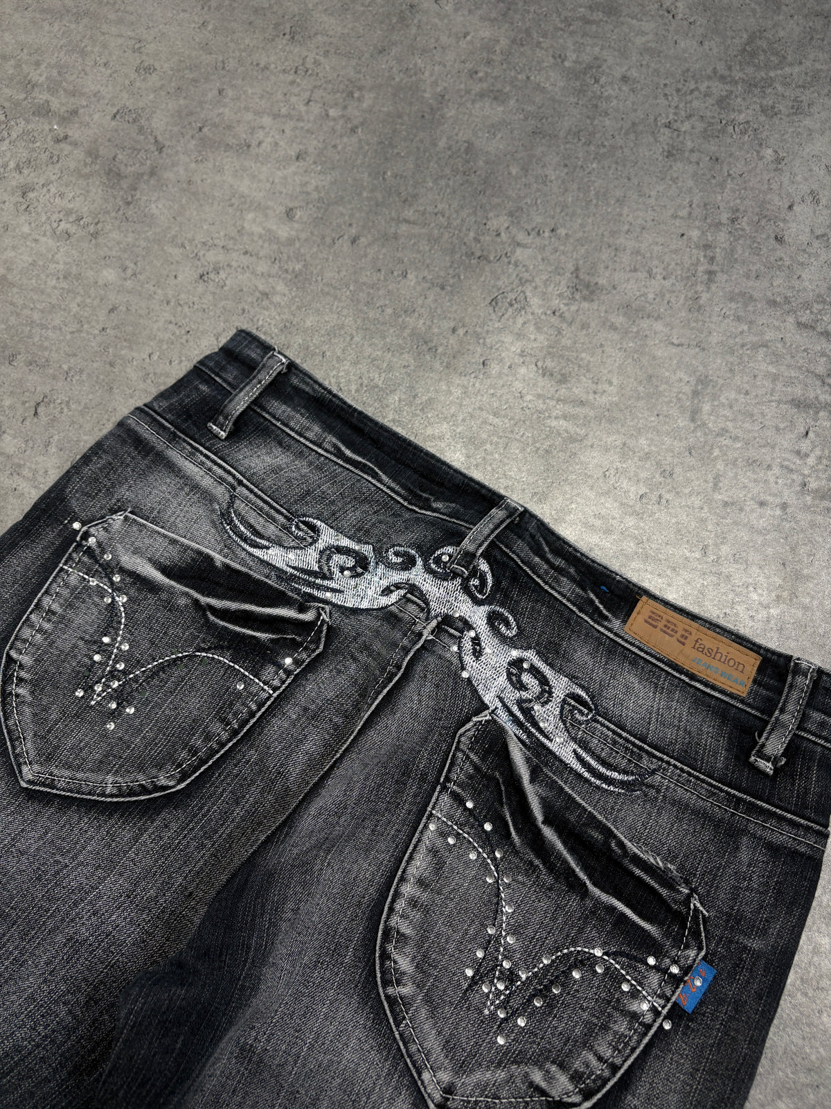 2000s Flare Tribal Y2K Washed Jeans
