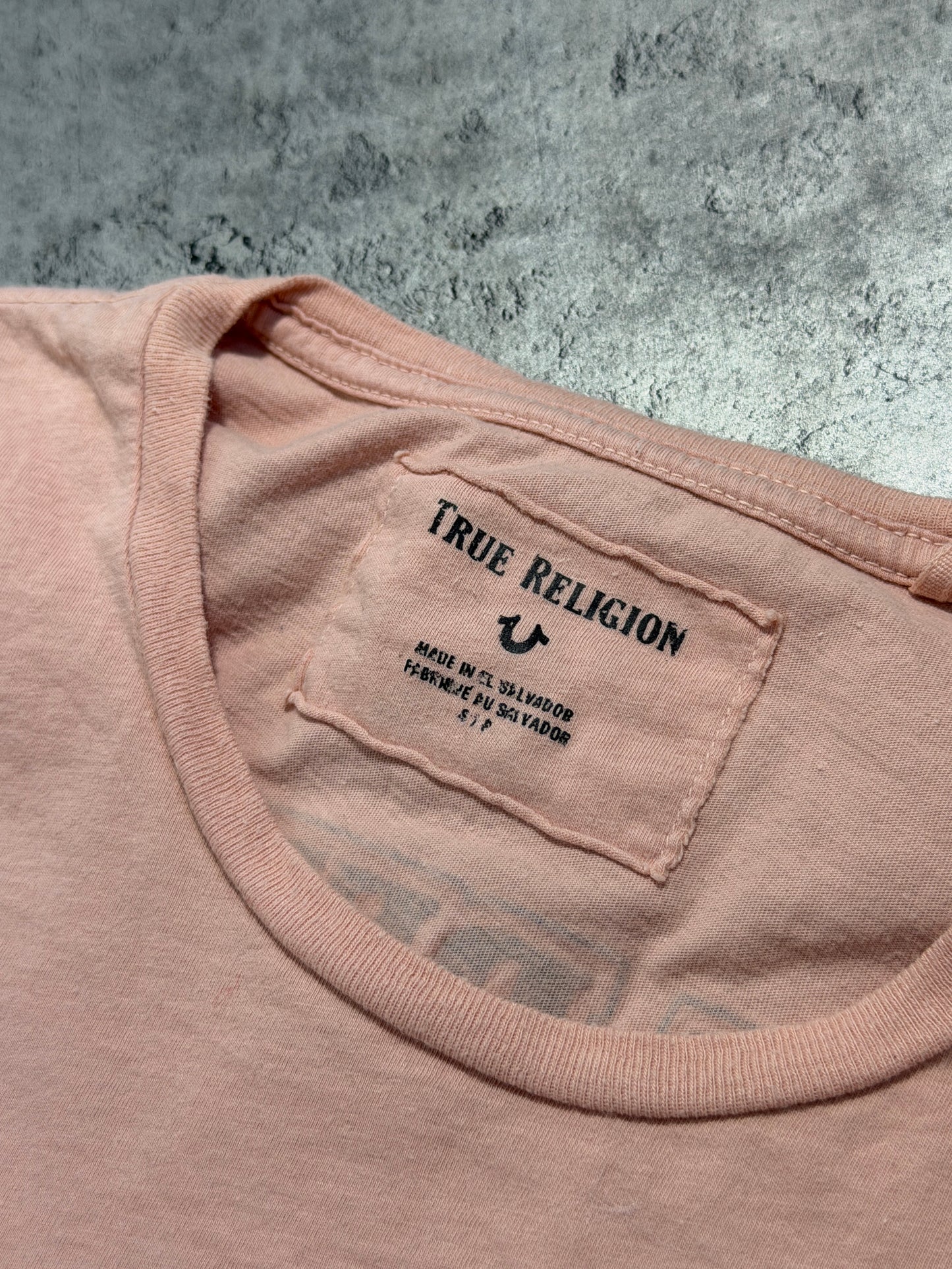 2000s True Religion women t-shirt