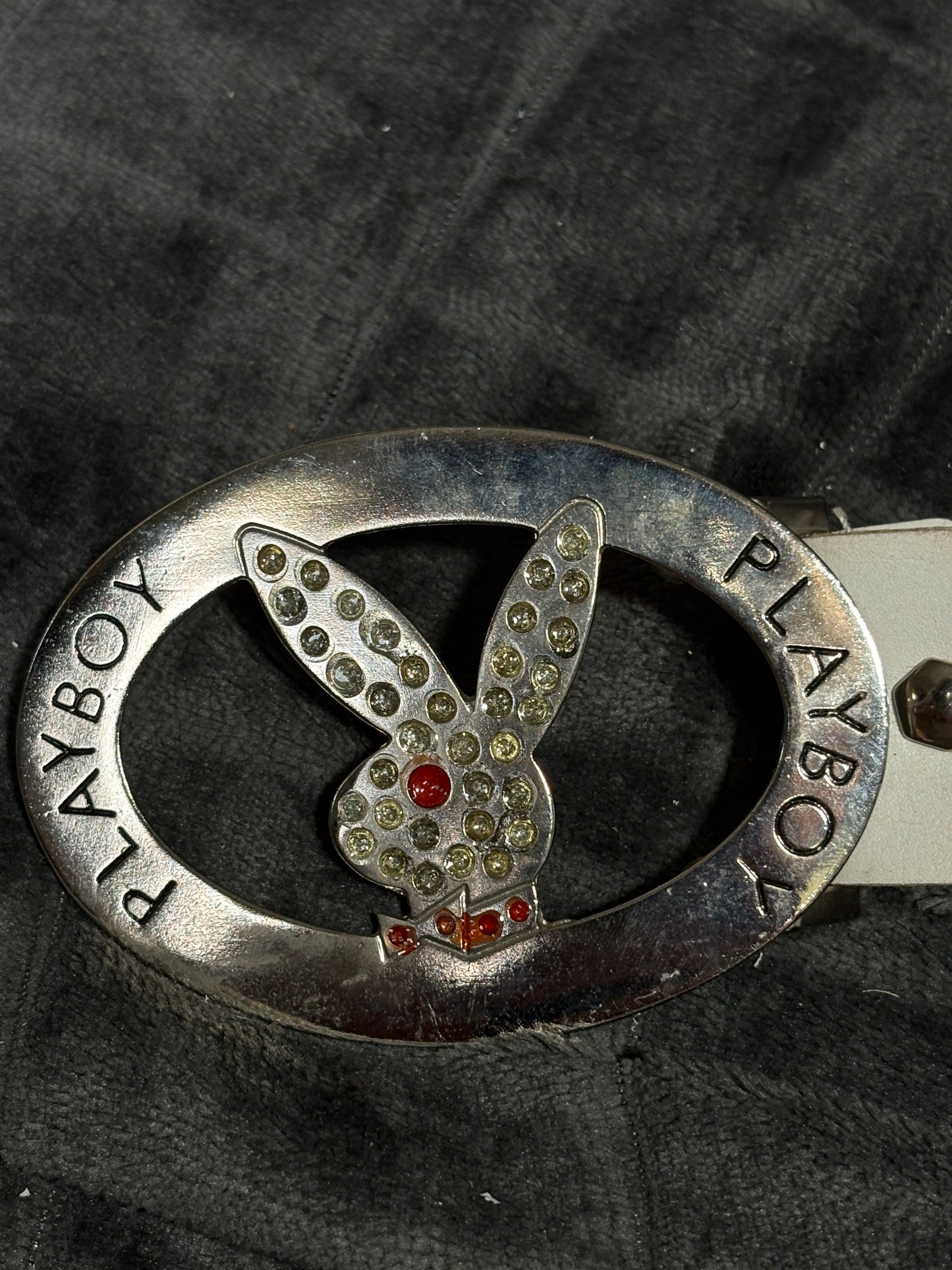 2000s Playboy Belt white