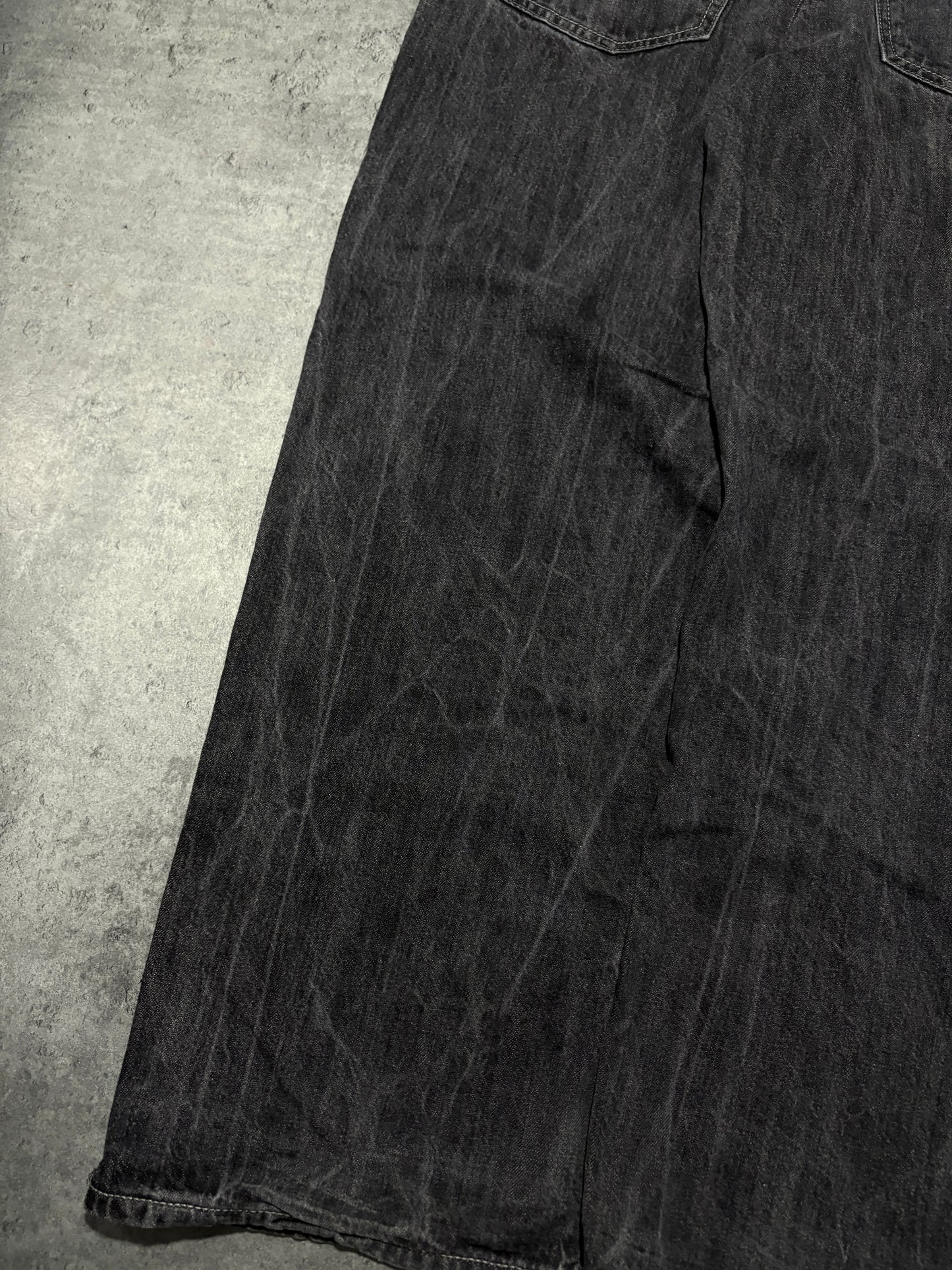 2000s Ecko Unltd. baggy washed jeans