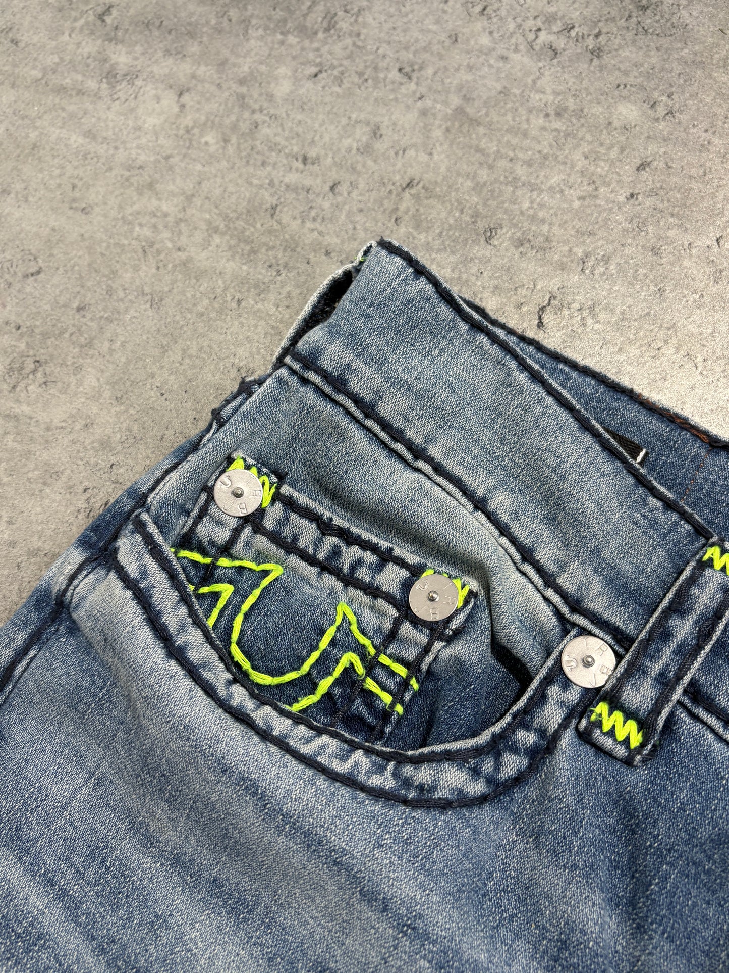 2000s True Religion Rocco relaxed skinny jeans