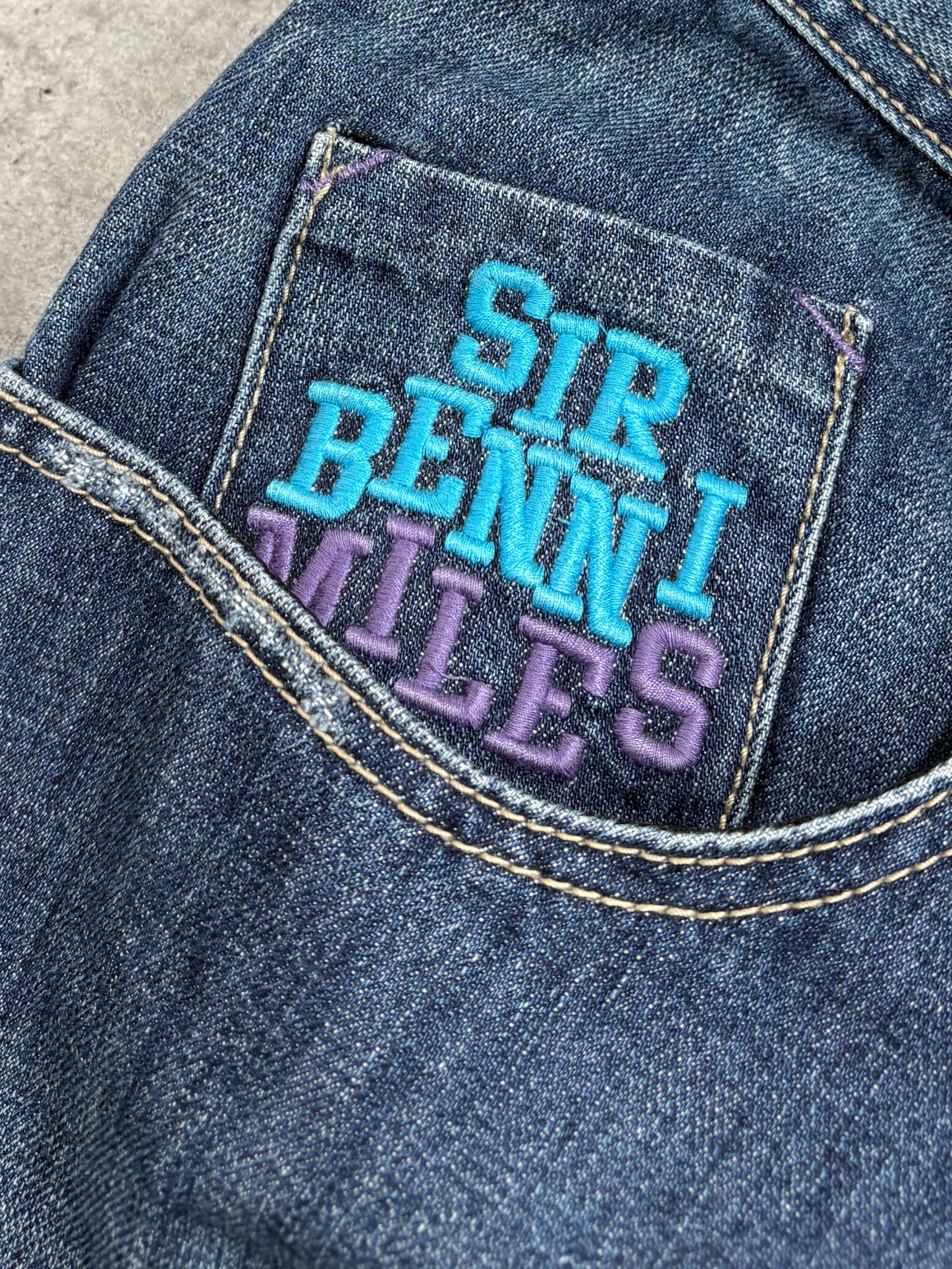 2000s Sir Benni Miles Jorts