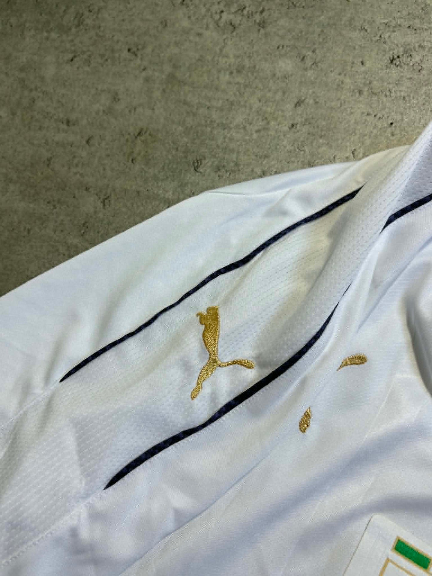 2000s Puma x Italia Jersey T-shirt