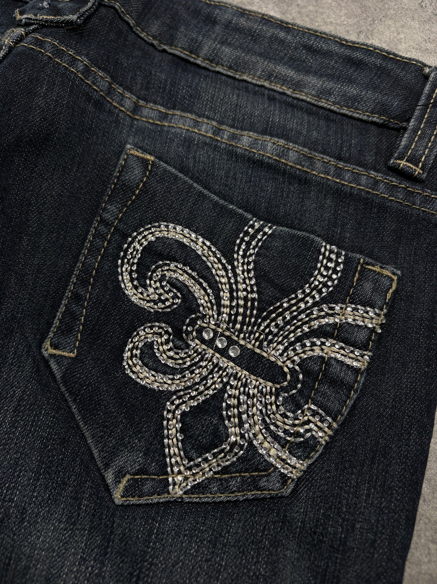 2000s Navy Flare Embroidery Jeans