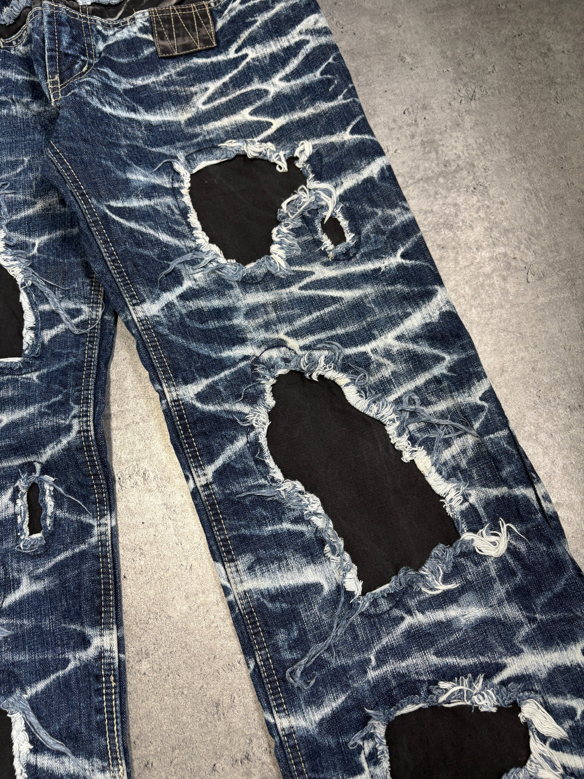 2000s Distressed Patch Jeans