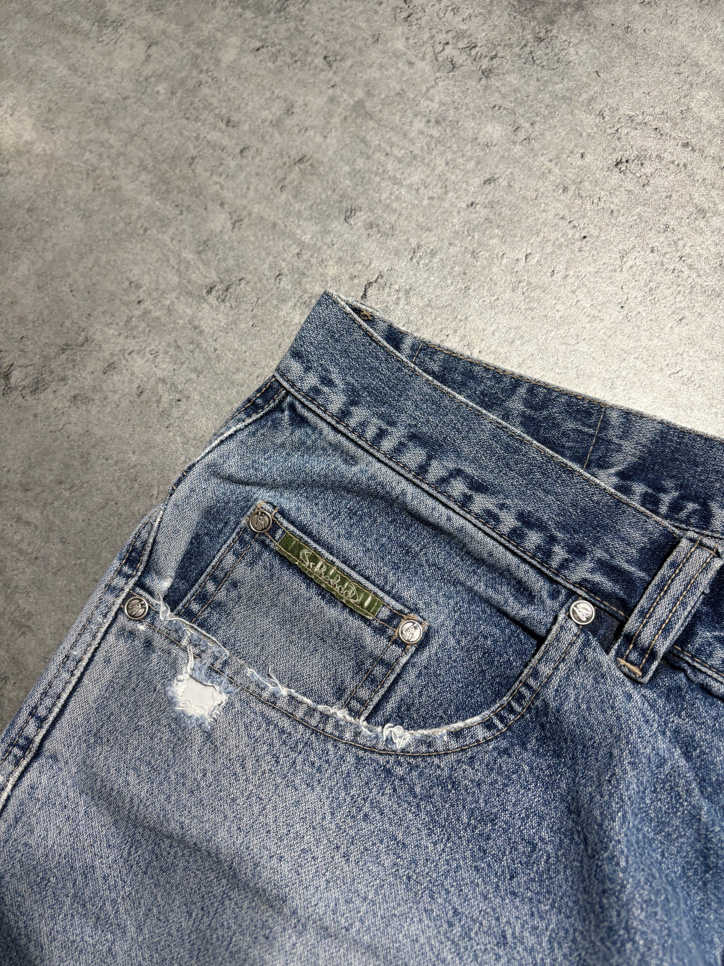 2000s brotherhood skateboarding Jorts