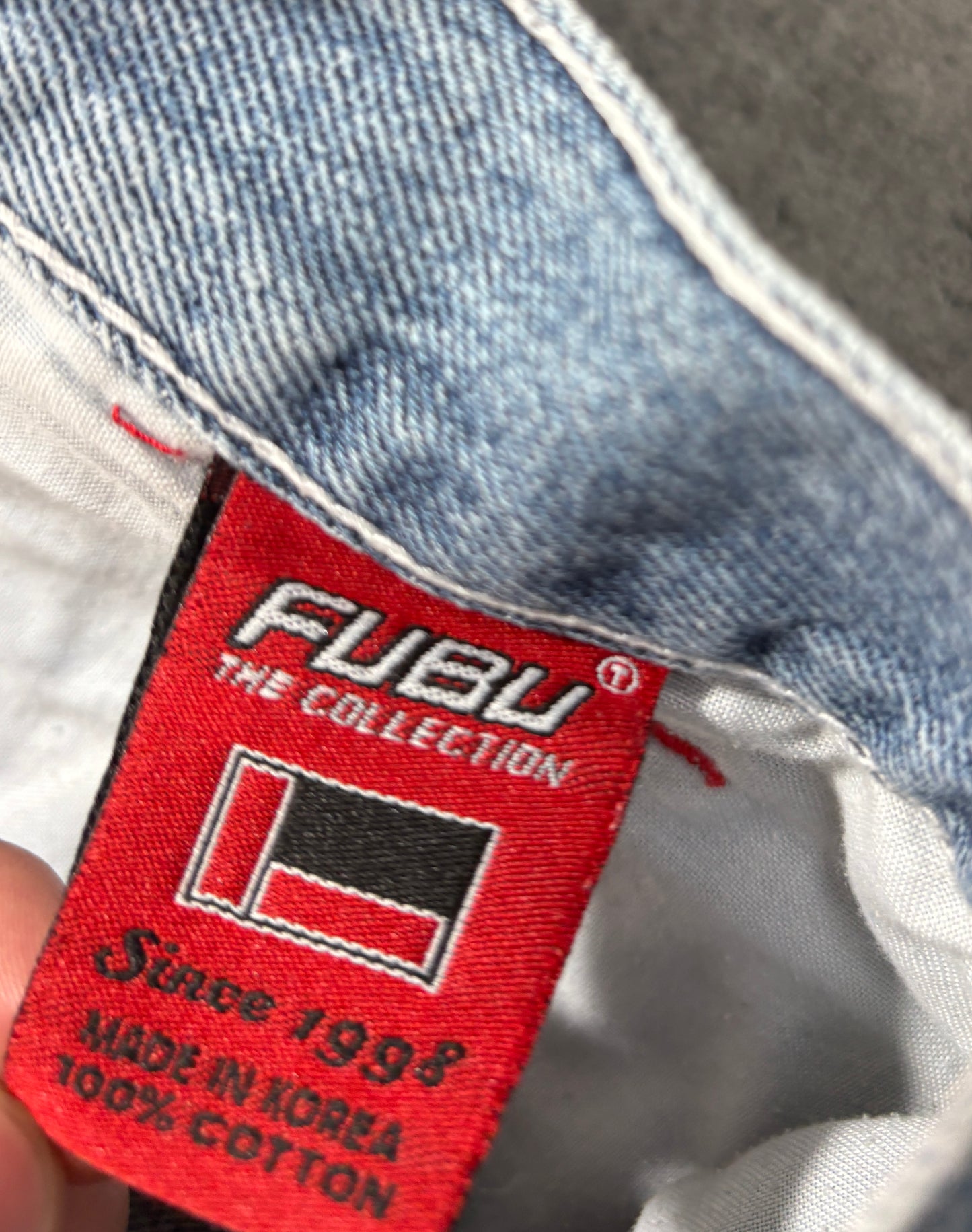 2000s Fubu carpenter Jorts