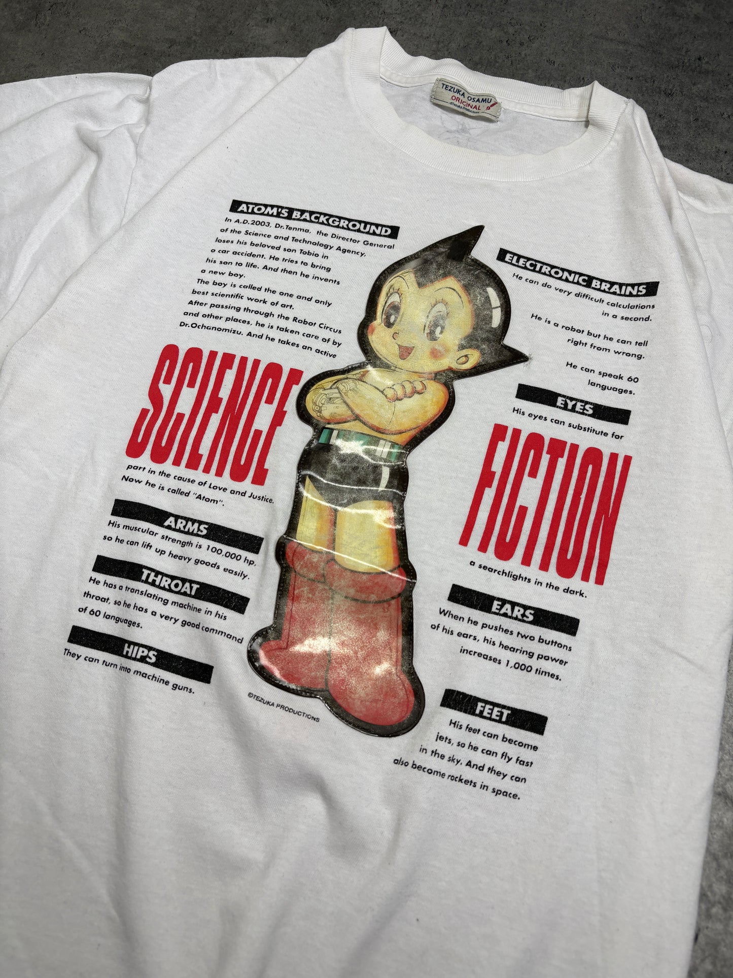 2000s *RARE* vintage Astro Boy Mighty Atom Hologram 3D tee