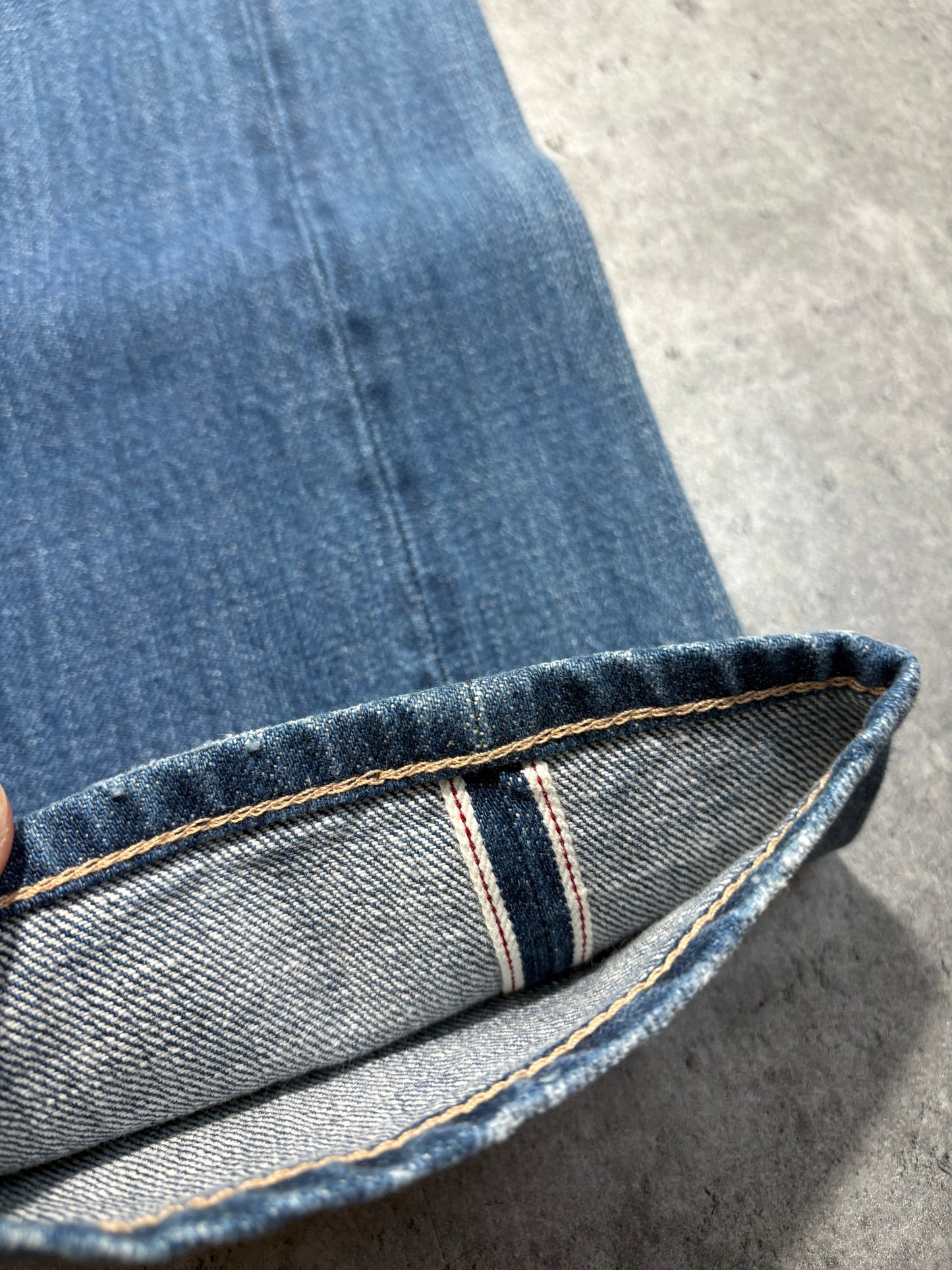 2000s Evisu selvegde denim jeans y2k