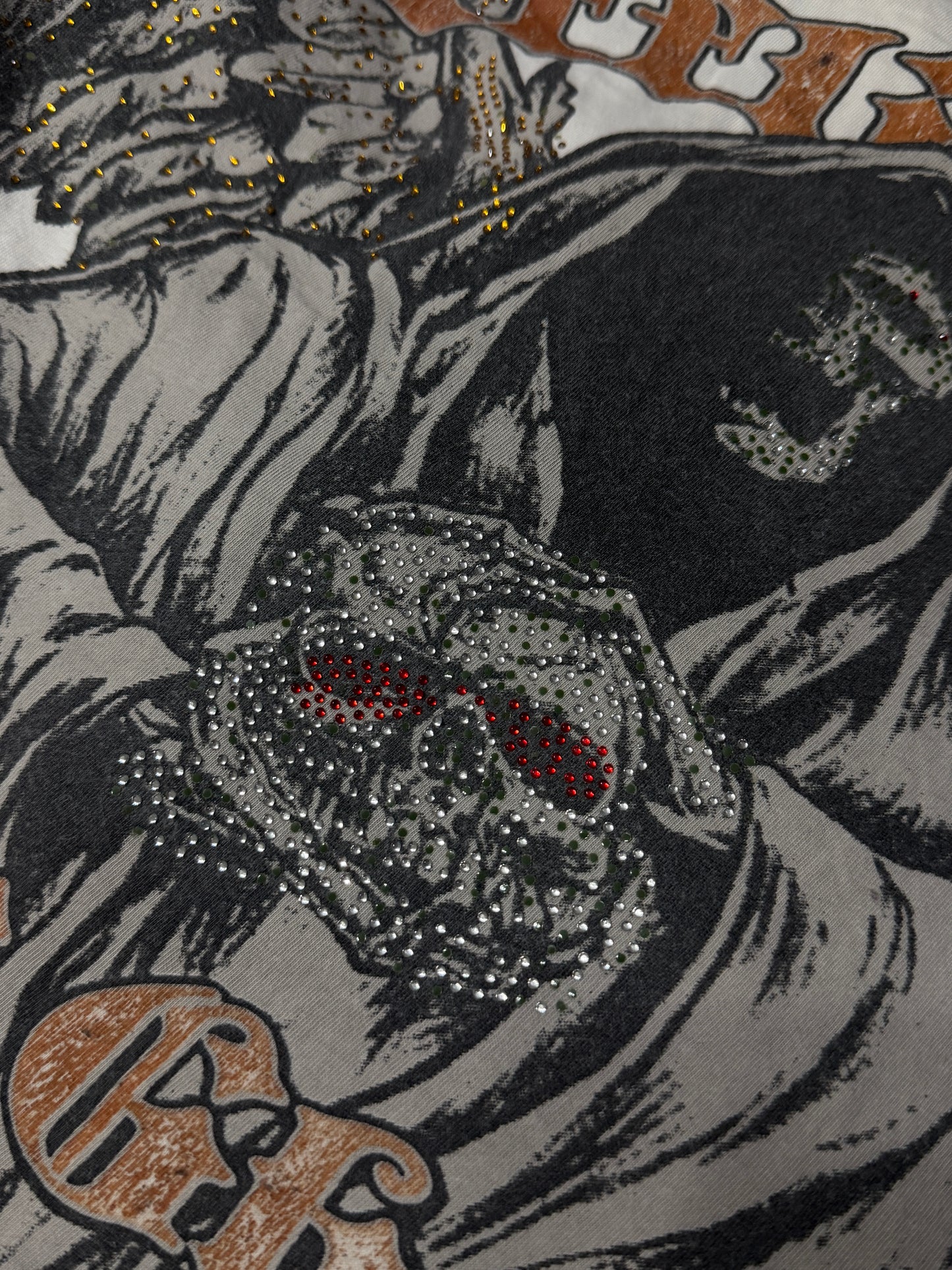 2000s Affliction cream t-shirt