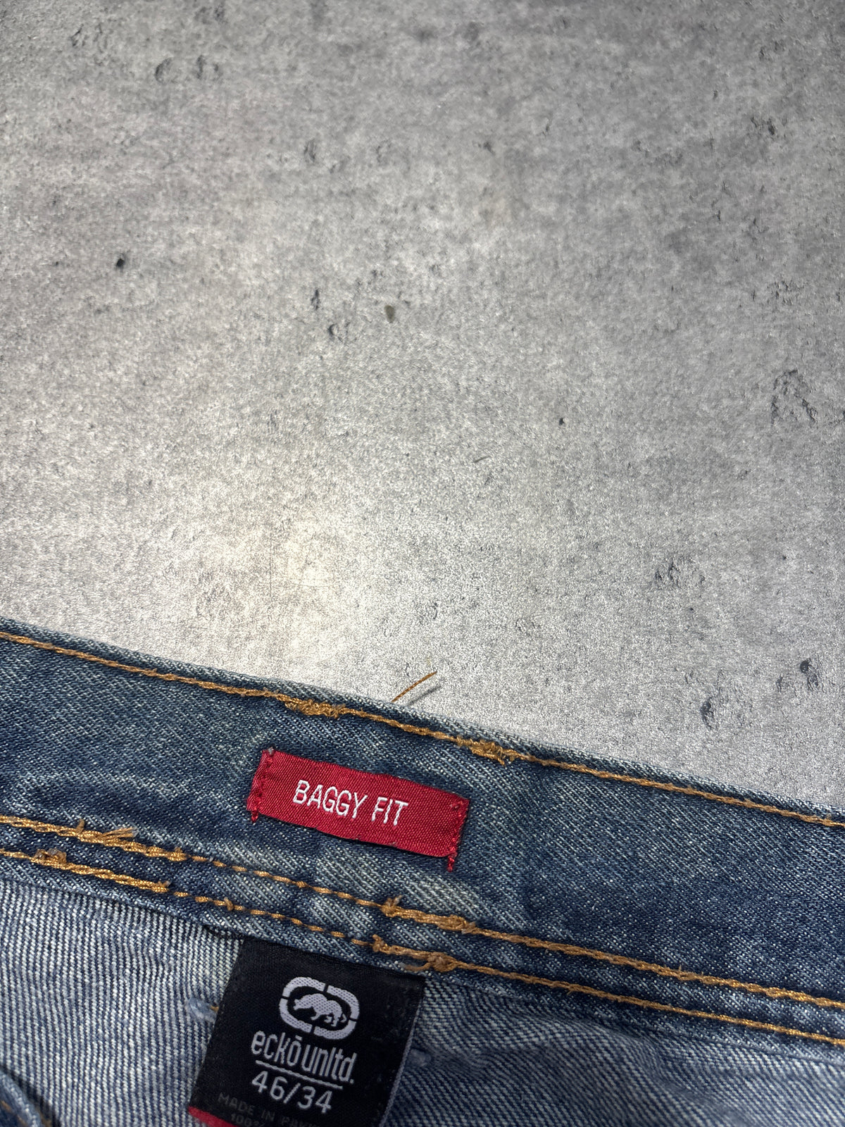 2000s Ecko Unltd. MEGA BAGGY Jeans