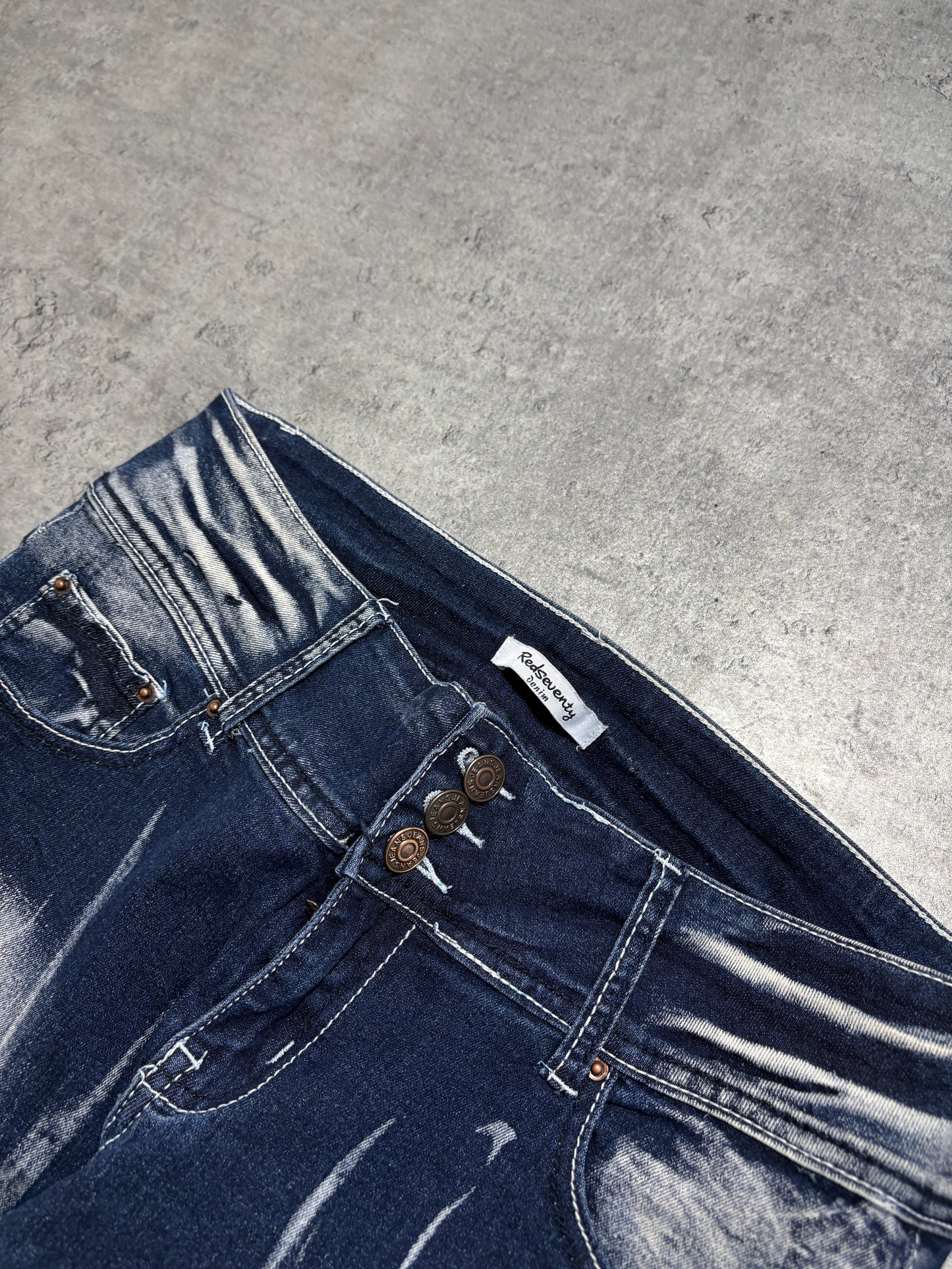 2000s Butterfly Flare Washed Y2K Jeans embroidered