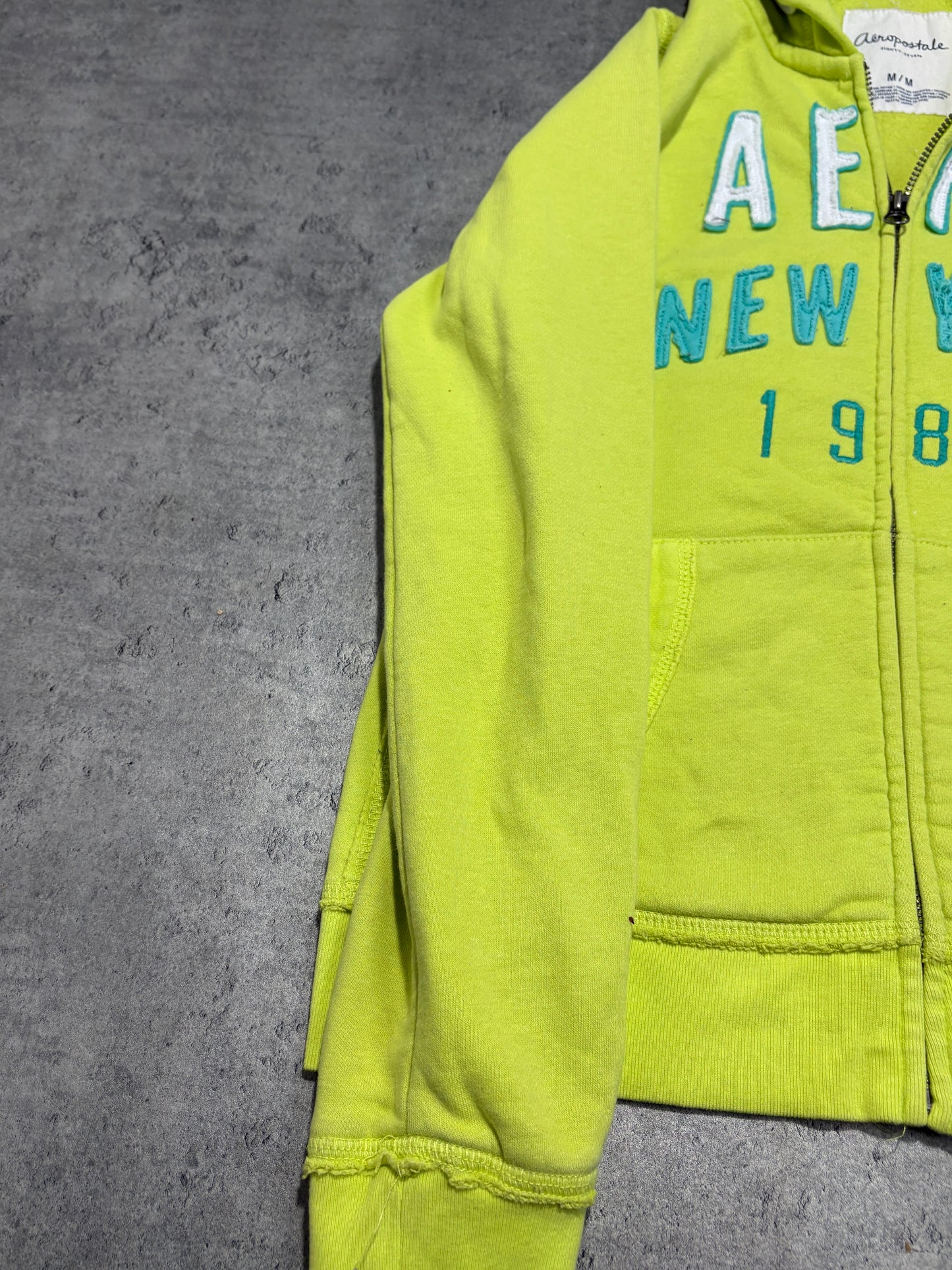 2000s Aeropostale zip up hoodie limone