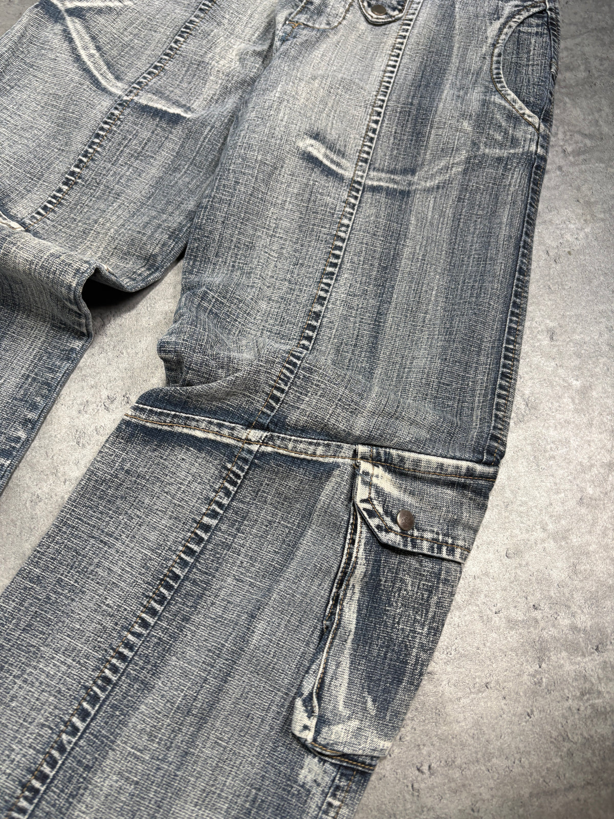 2000s Y2K Washed Jeans