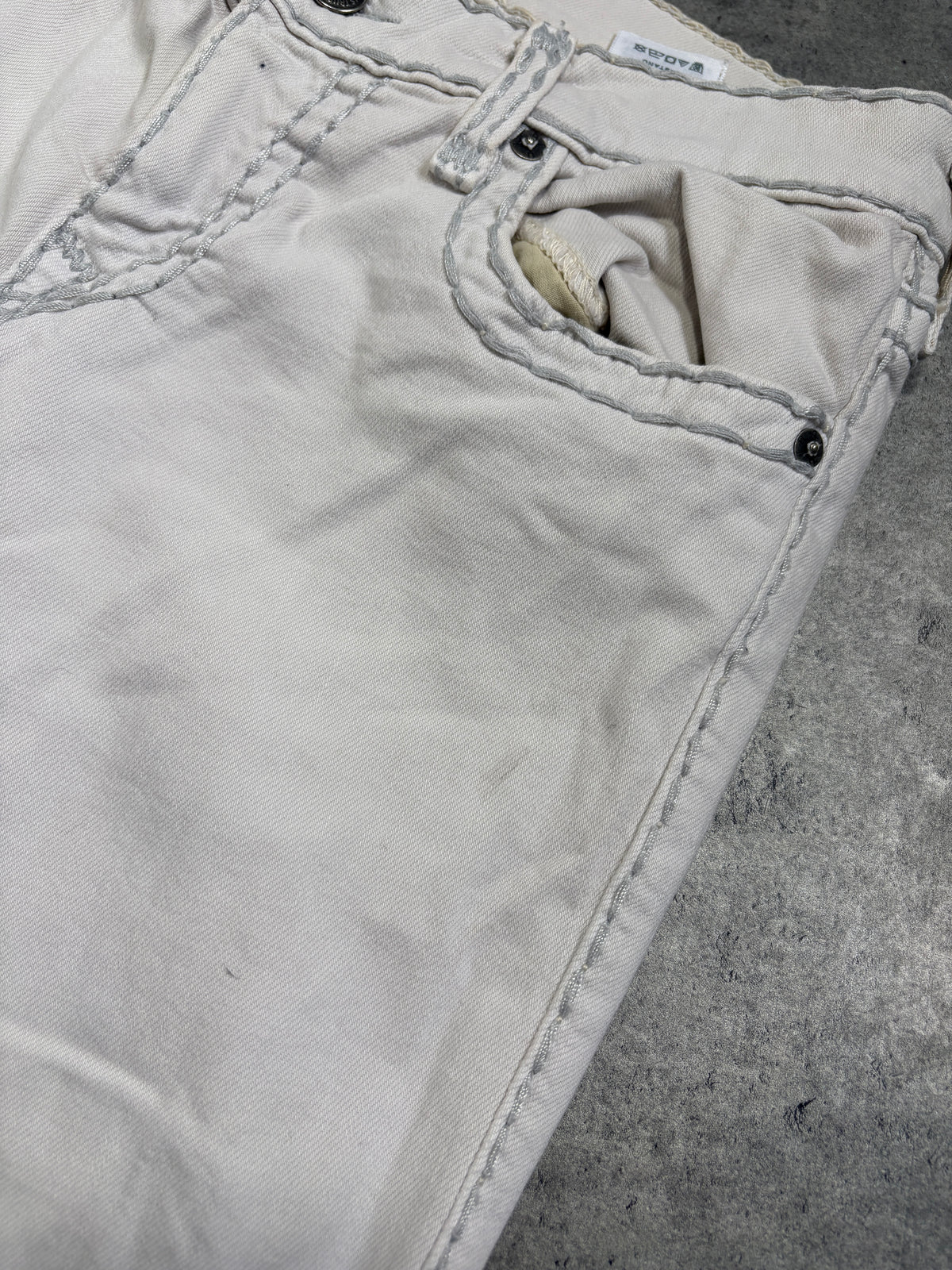 2000s True Religion White Jeans