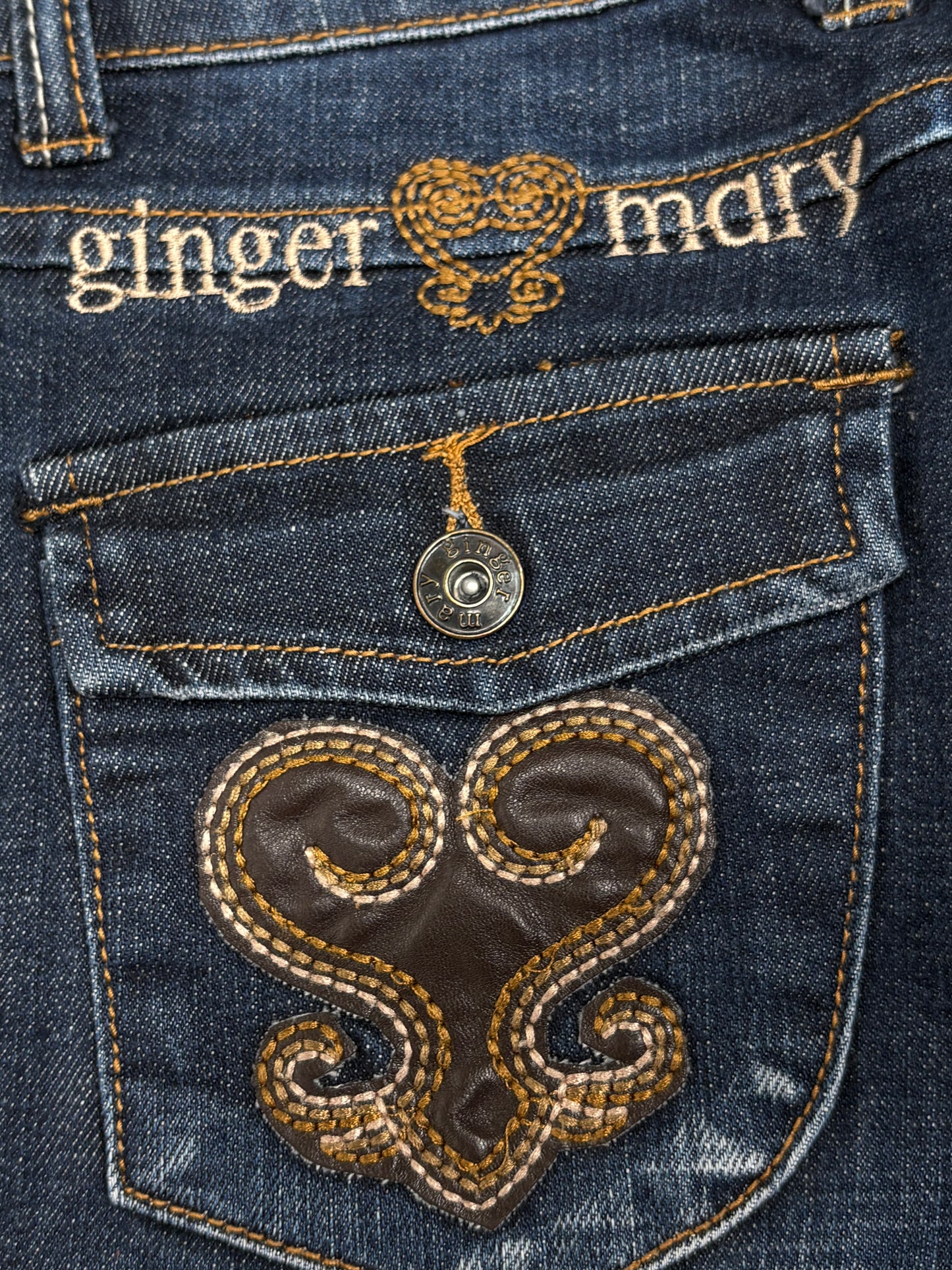 2000s Flare gingermary low rise vintage jeans