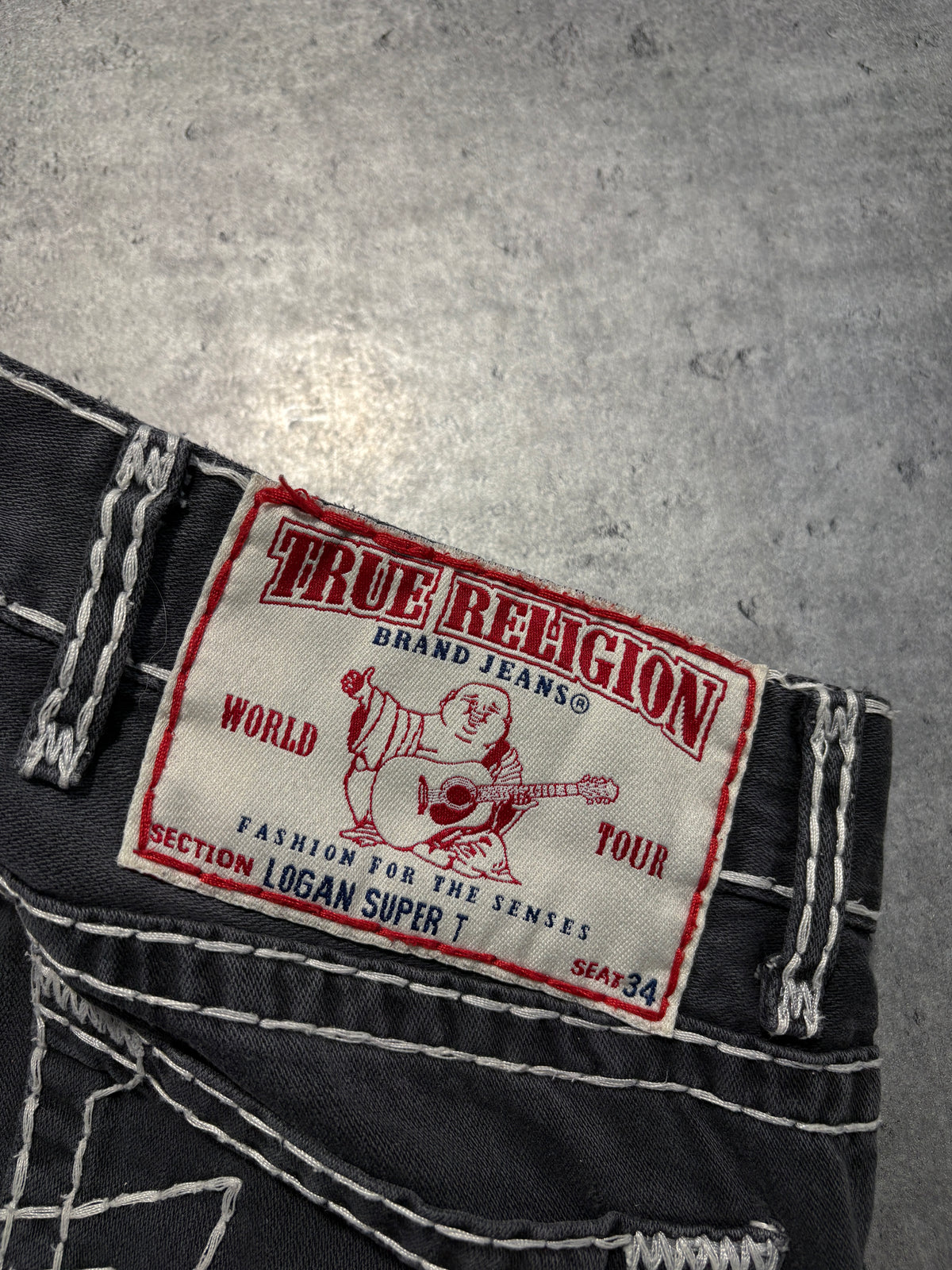 2000s *RARE* True Religion Black Y2K Jeans