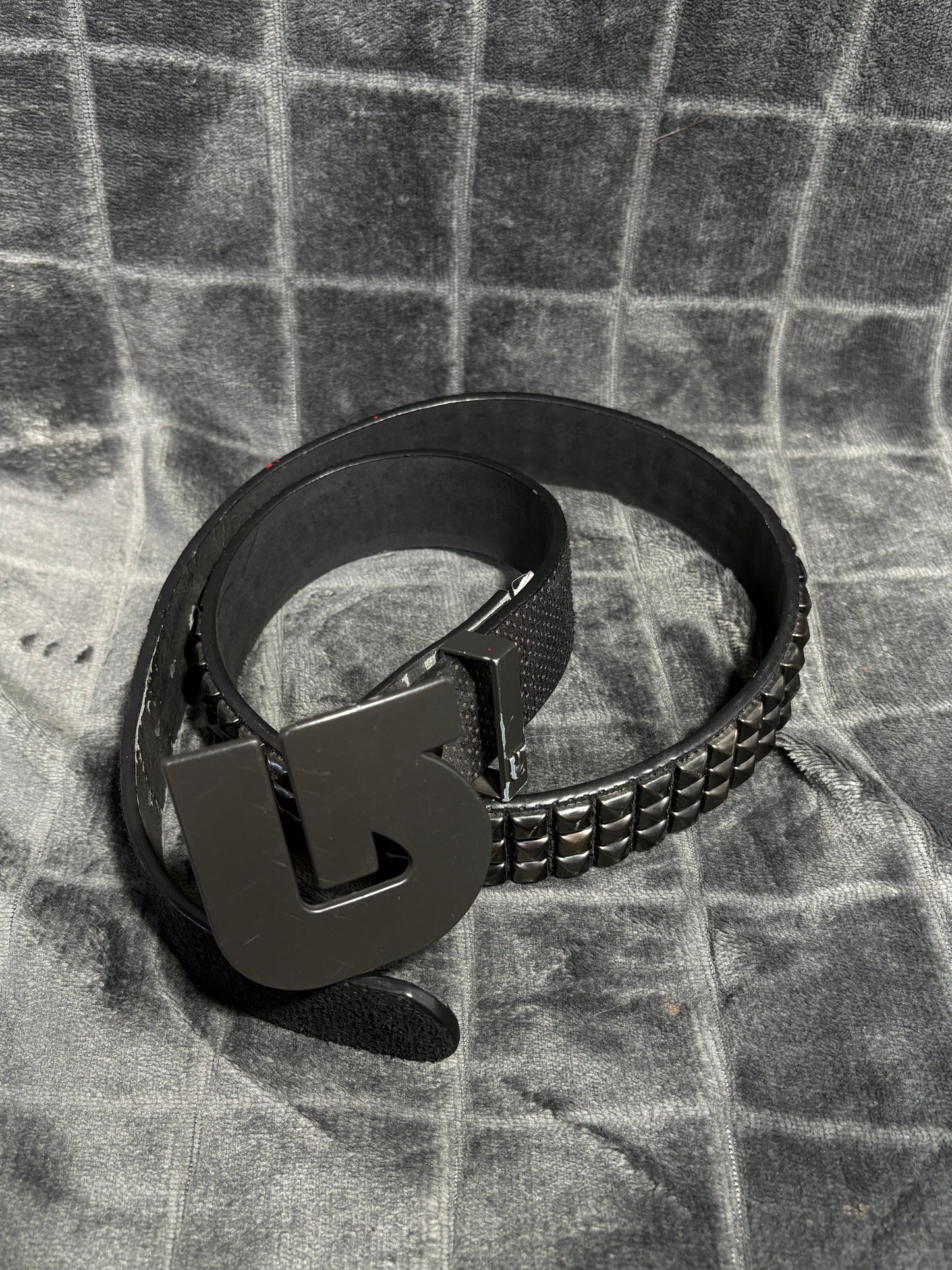 2000s Burton Real Leather studded Belt Ćwieki