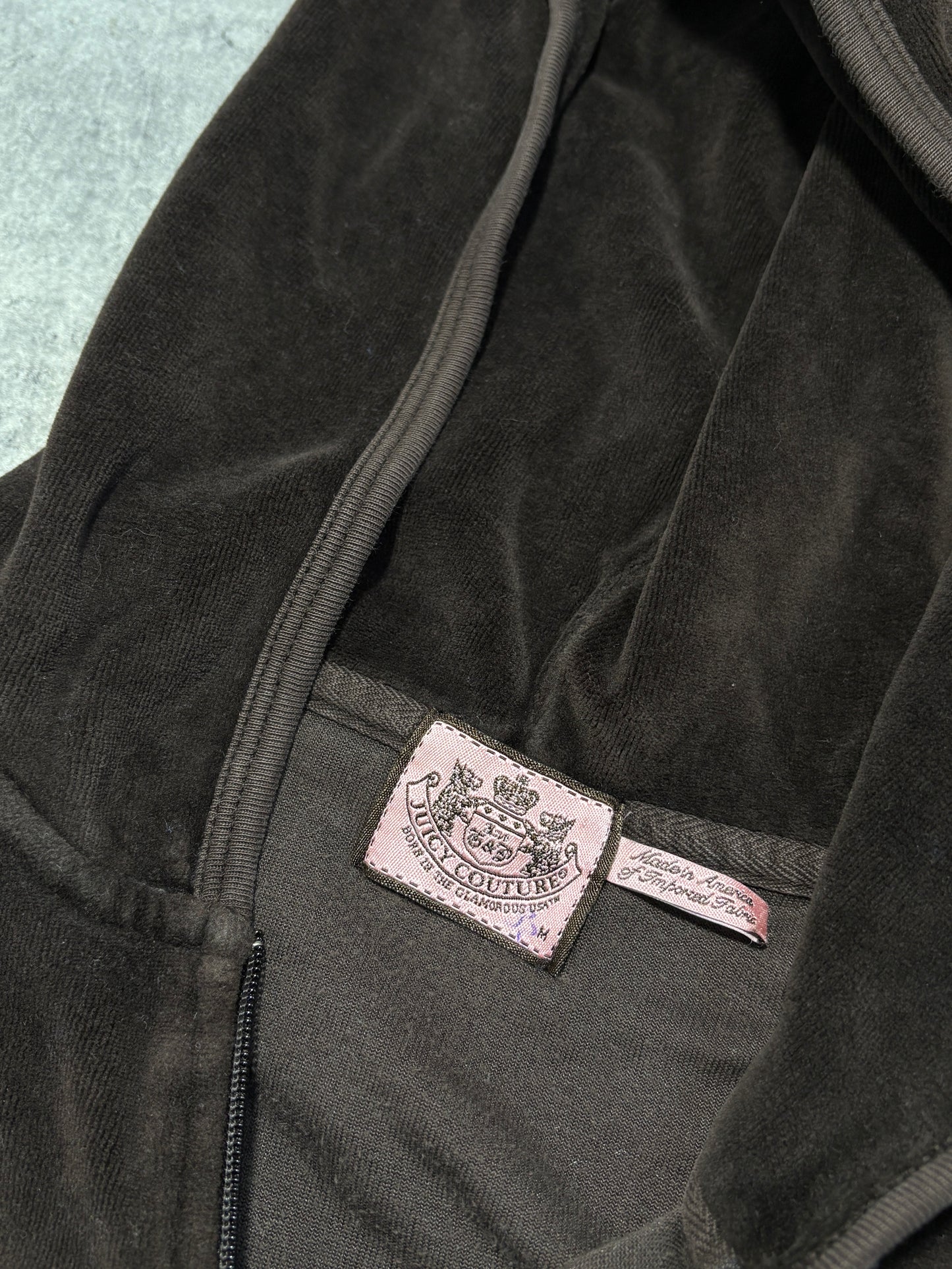 2000s Juicy Couture vintage brown welur zip up hoodie