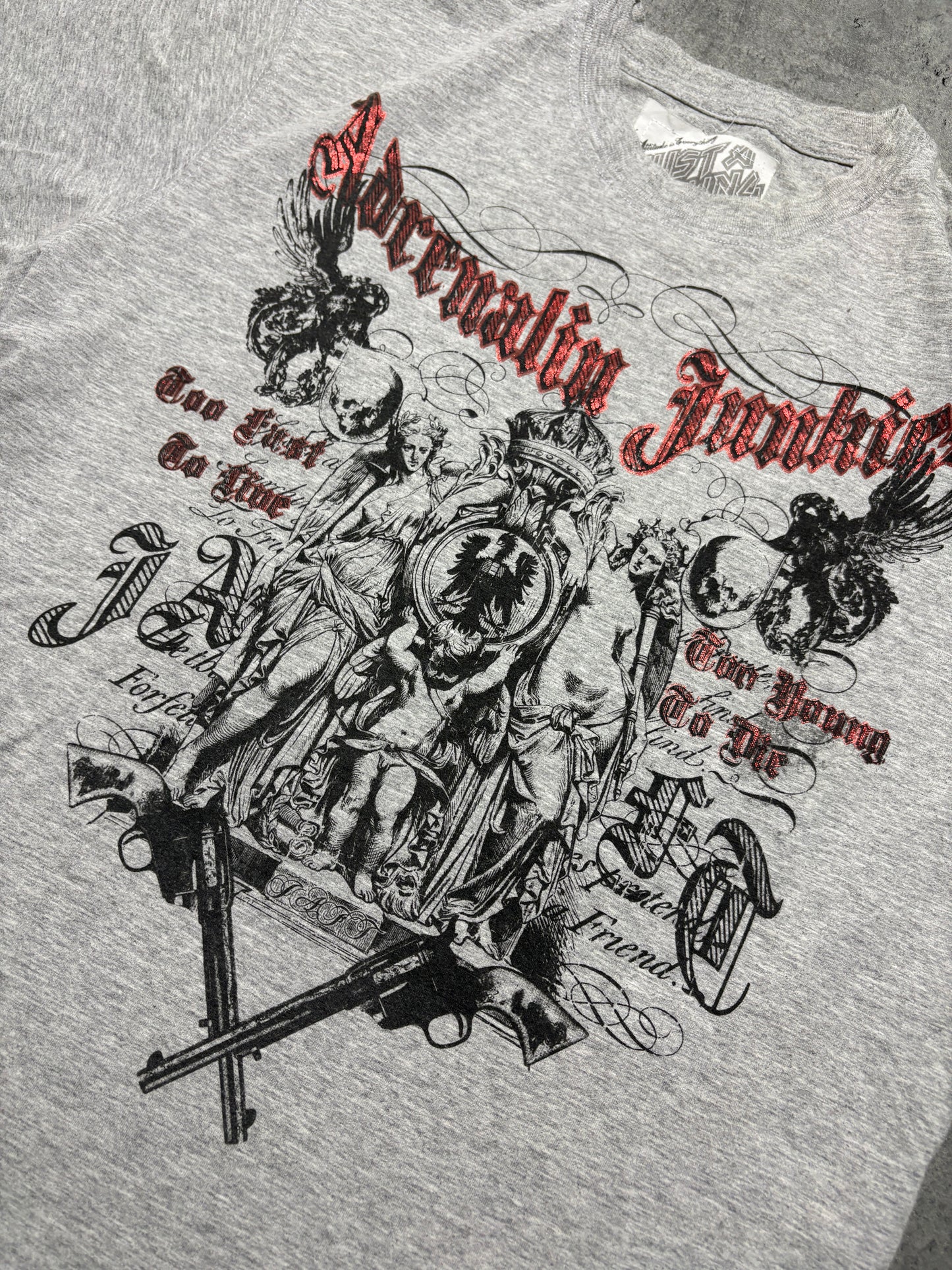 2000s T-Shirt y2k